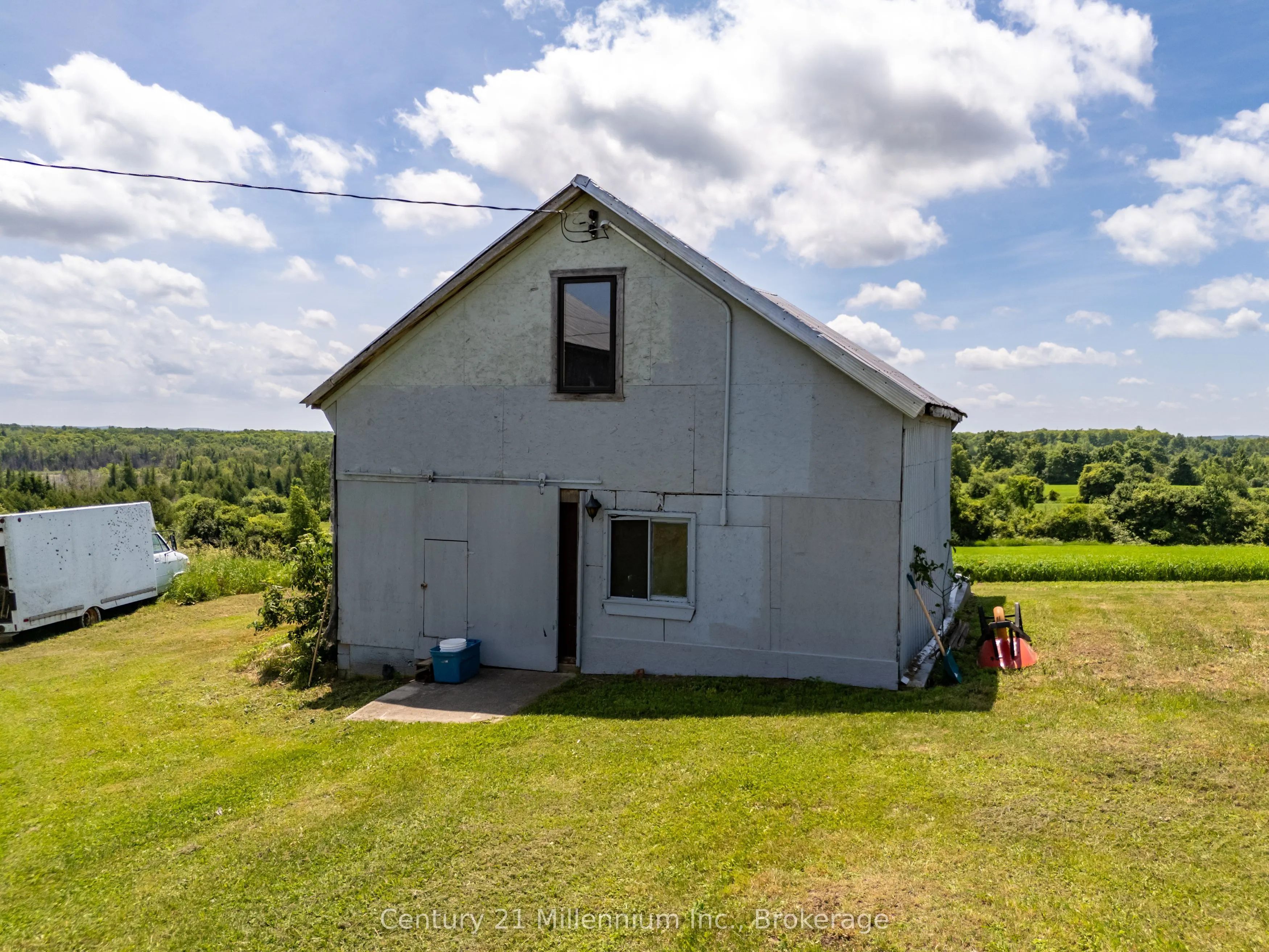775678 Highway 10