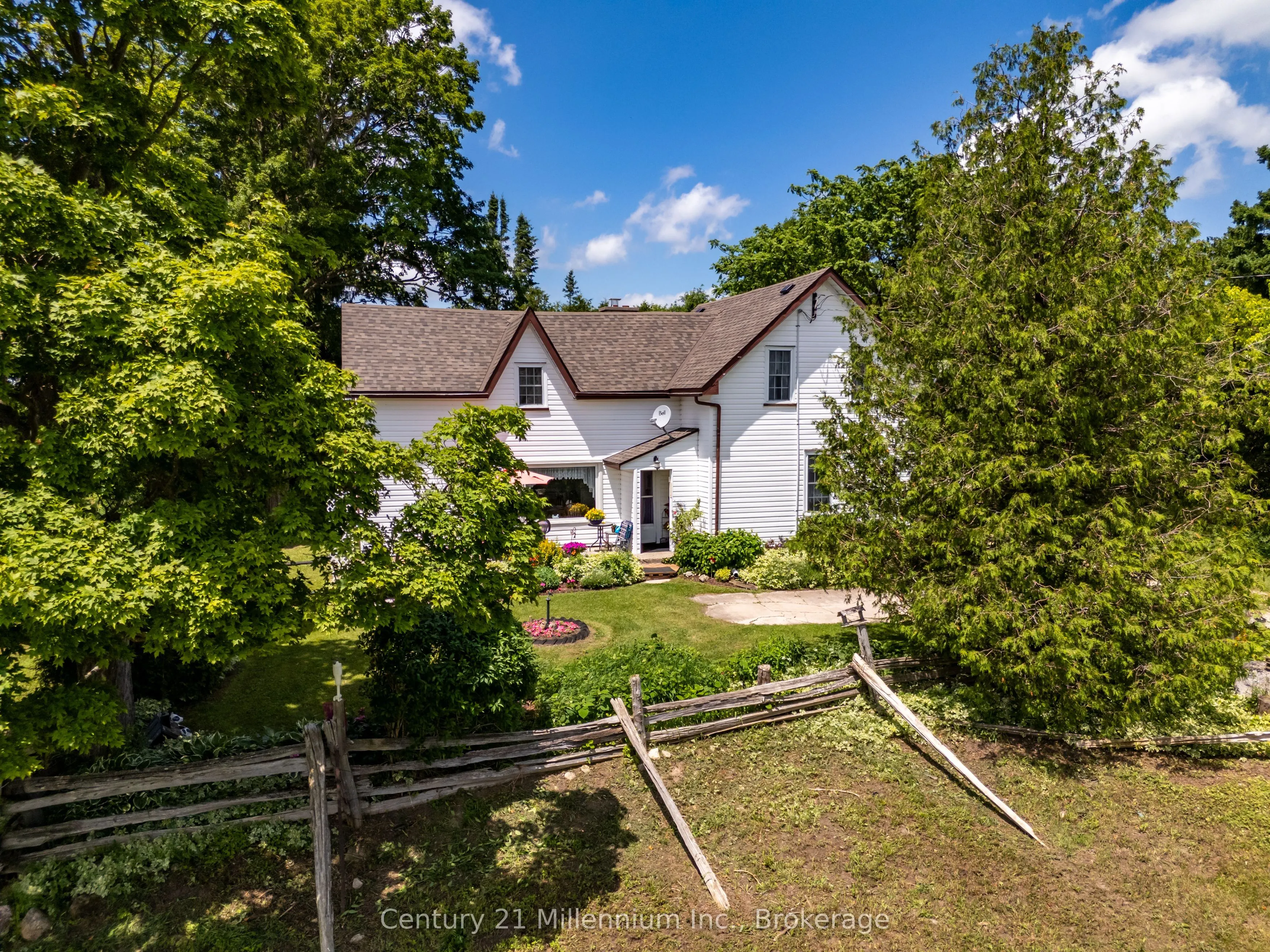 775678 Highway 10