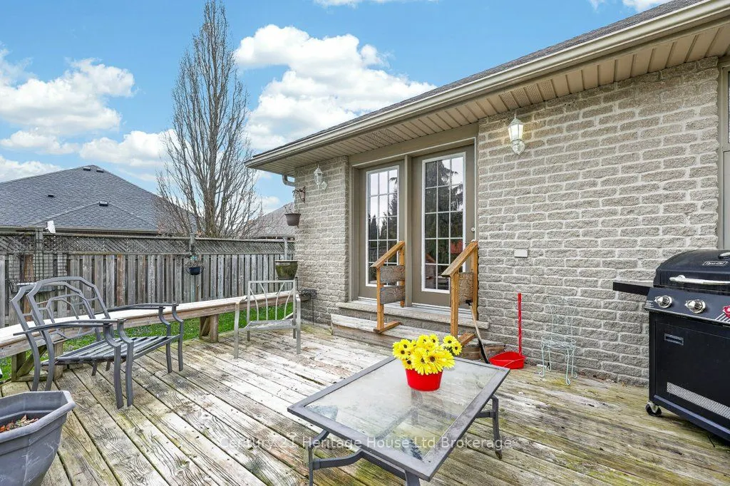 57 WENDY CALDER Place