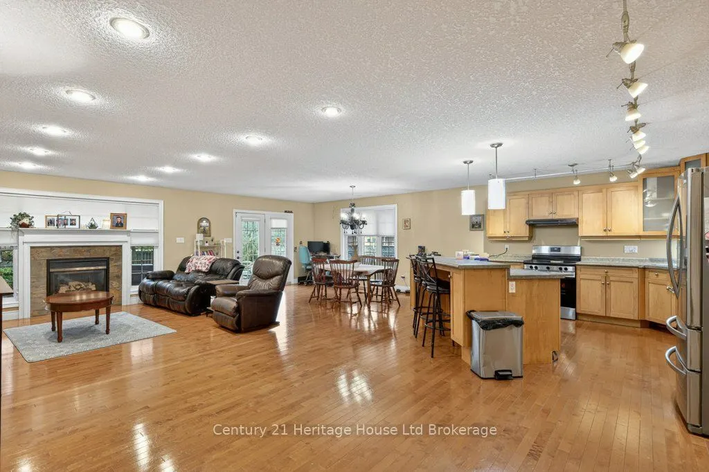 57 WENDY CALDER Place