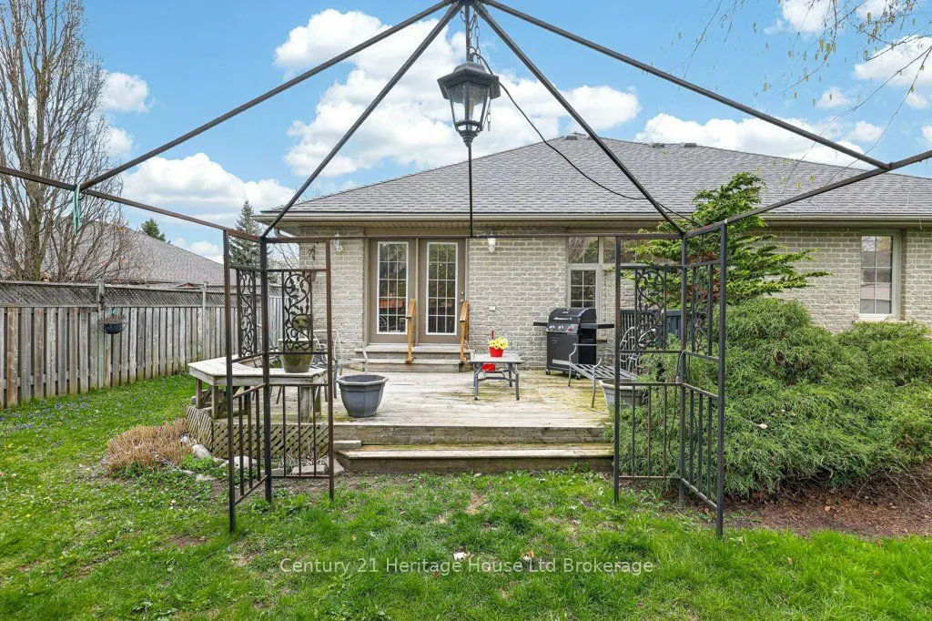 57 WENDY CALDER Place