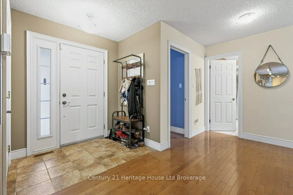 57 WENDY CALDER Place