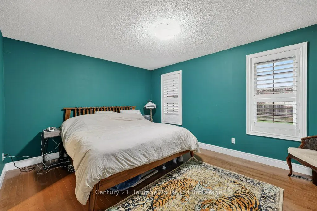 57 WENDY CALDER Place