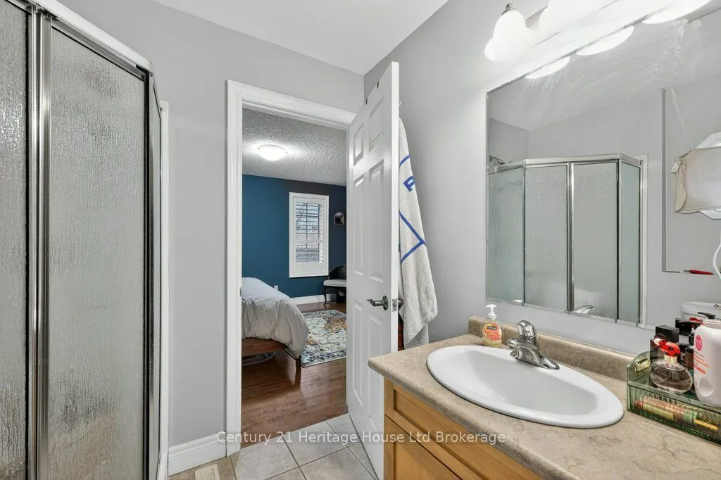 57 WENDY CALDER Place