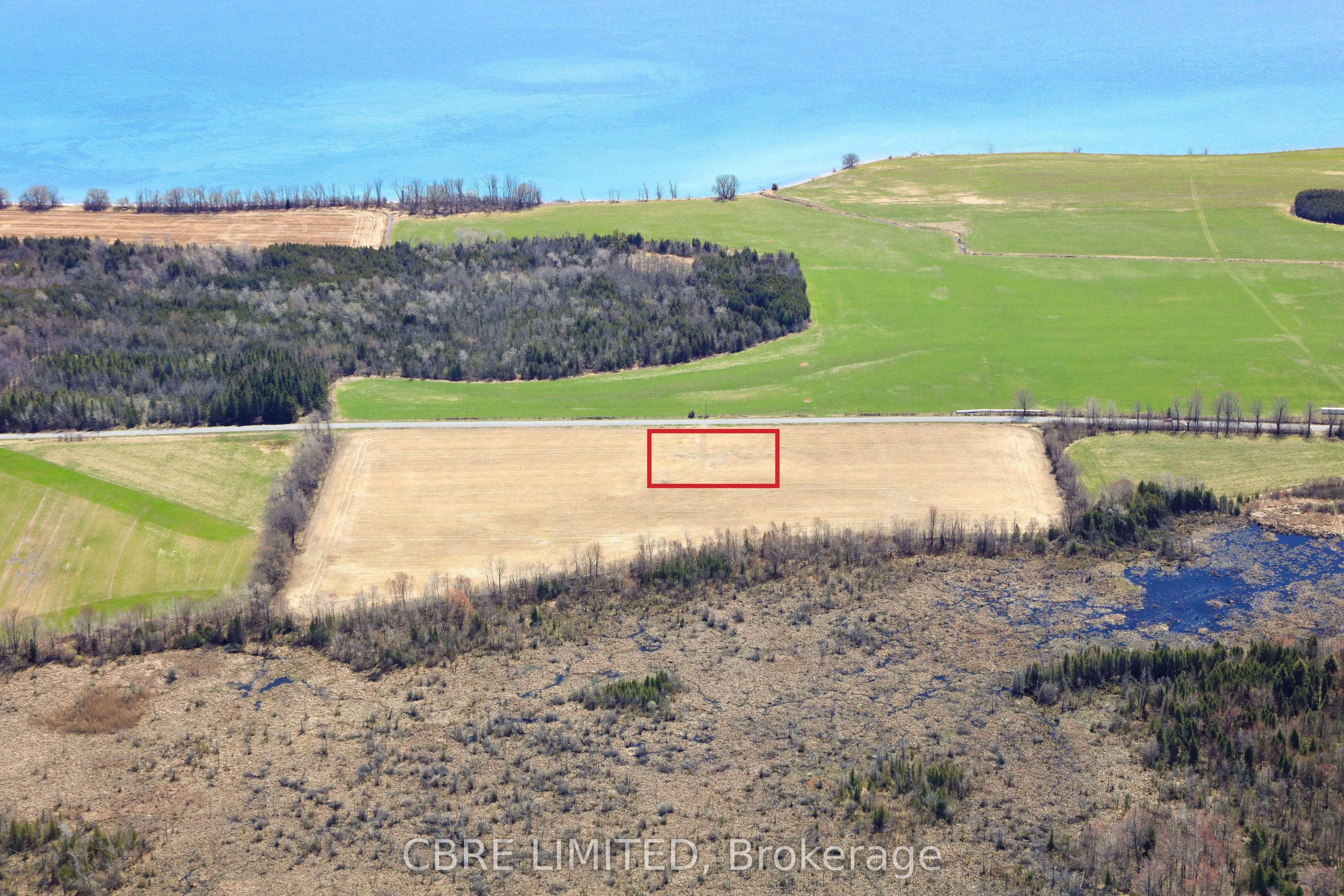 692 Lakeport Road