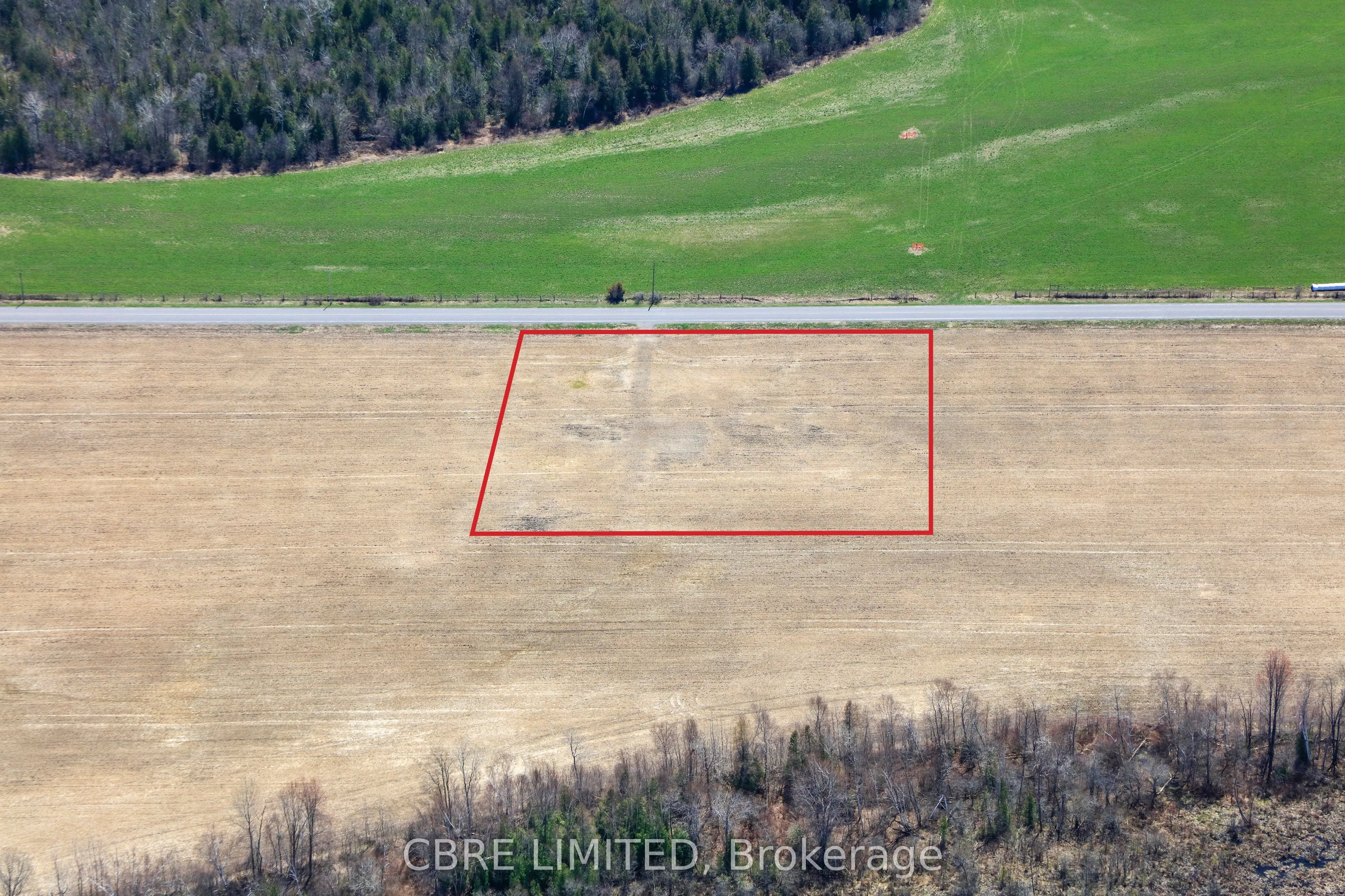 692 Lakeport Road