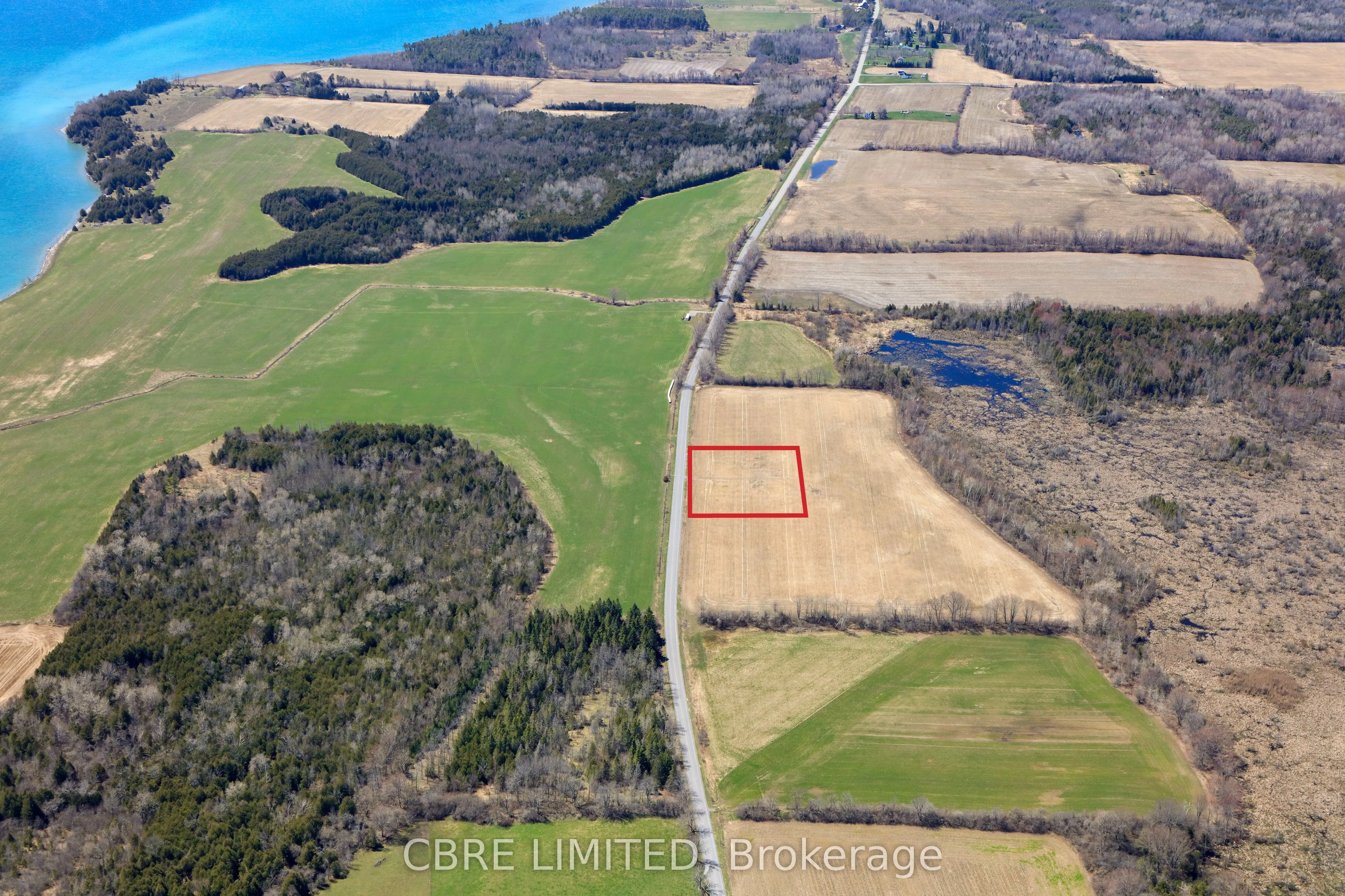 692 Lakeport Road