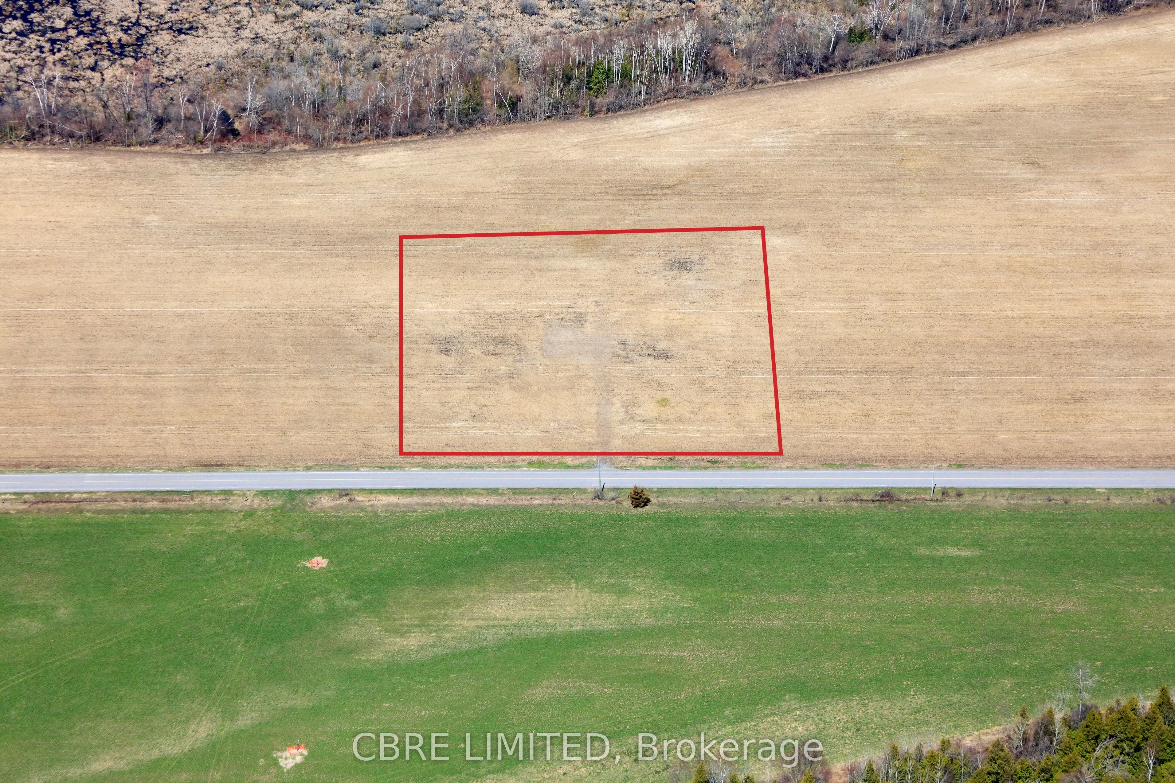 692 Lakeport Road