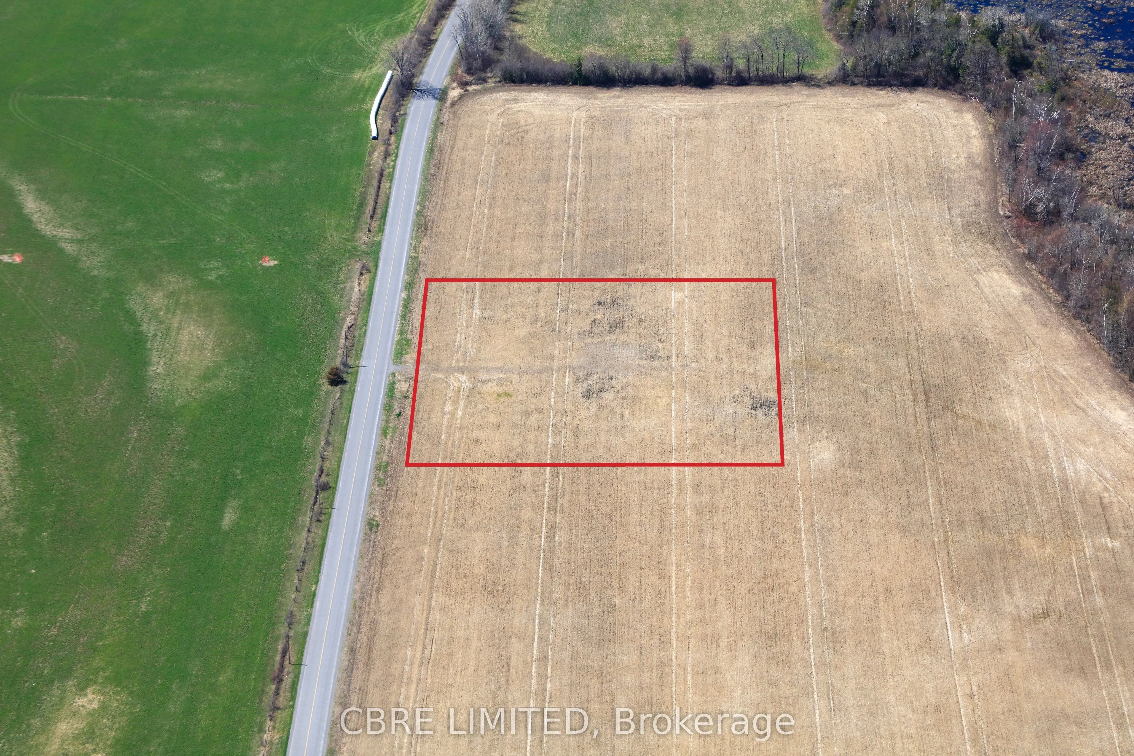 692 Lakeport Road