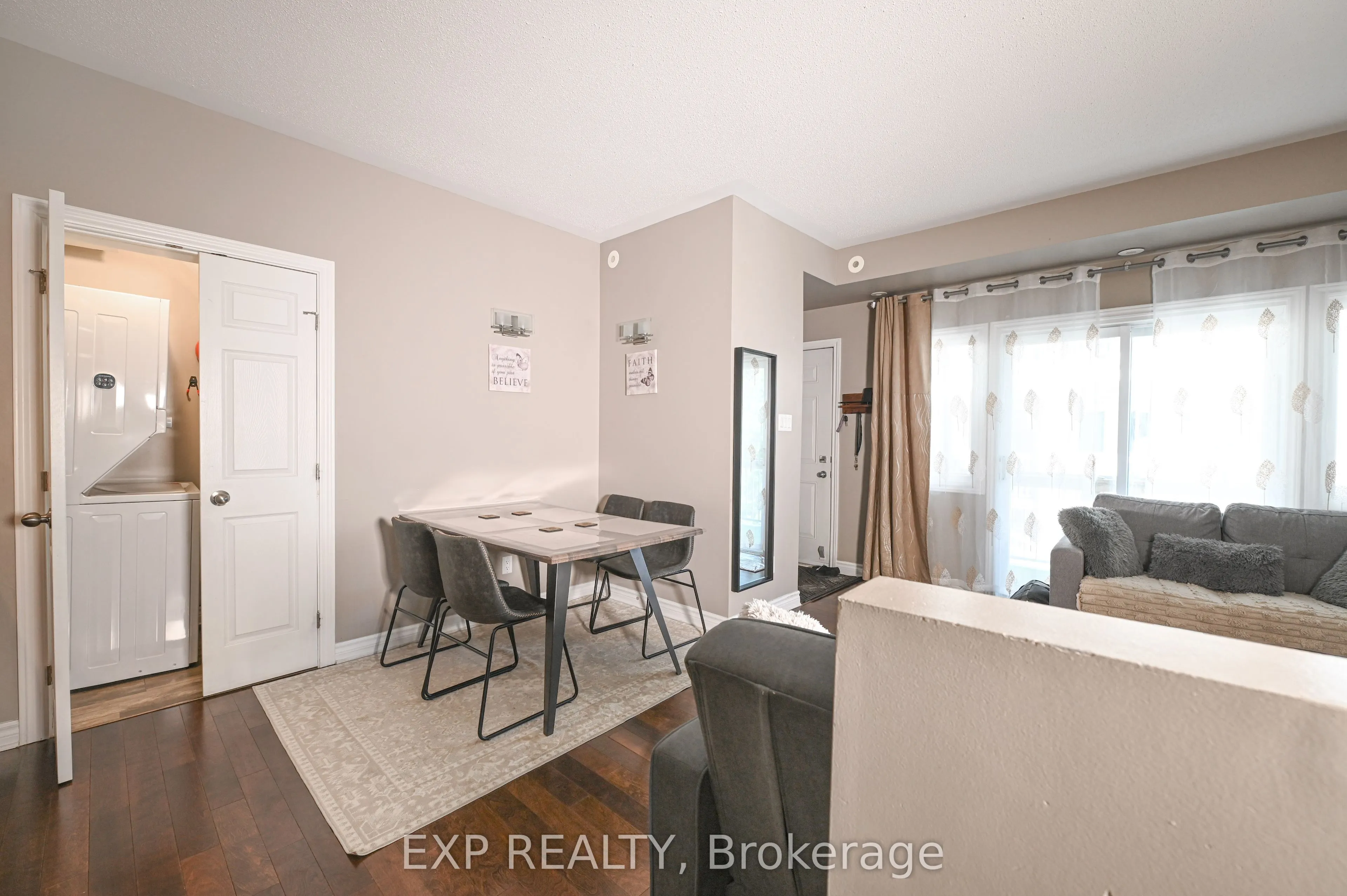 1113 STITTSVILLE MAIN Street N #G