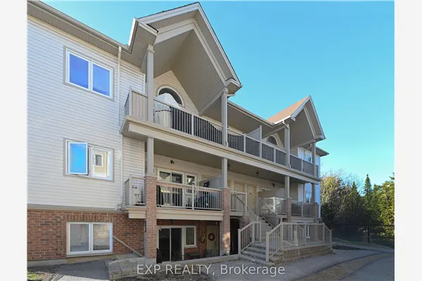 1113 STITTSVILLE MAIN Street N #G