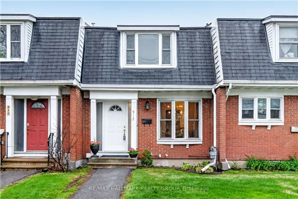 912 Dynes Road