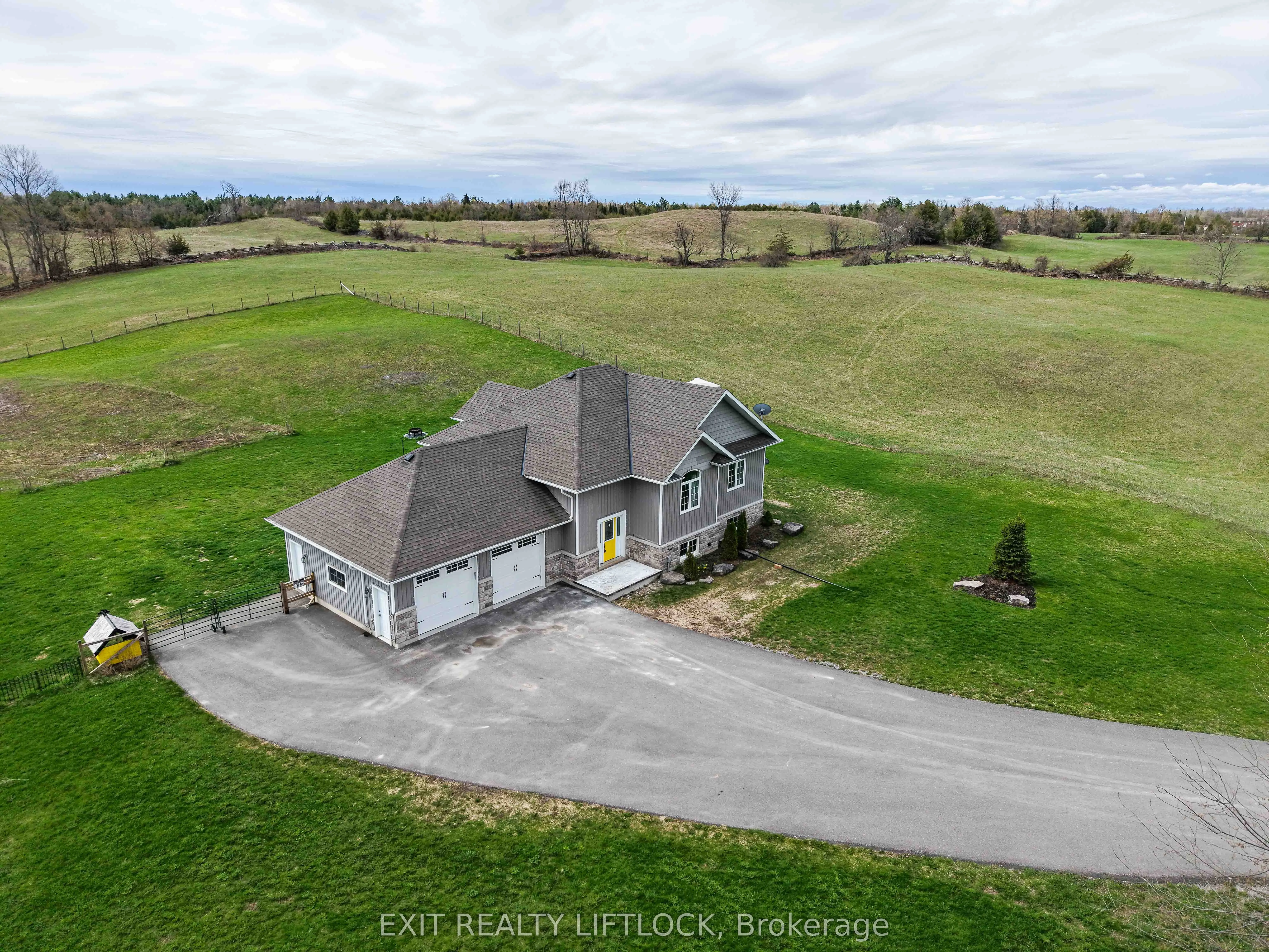 1479 Webster Road