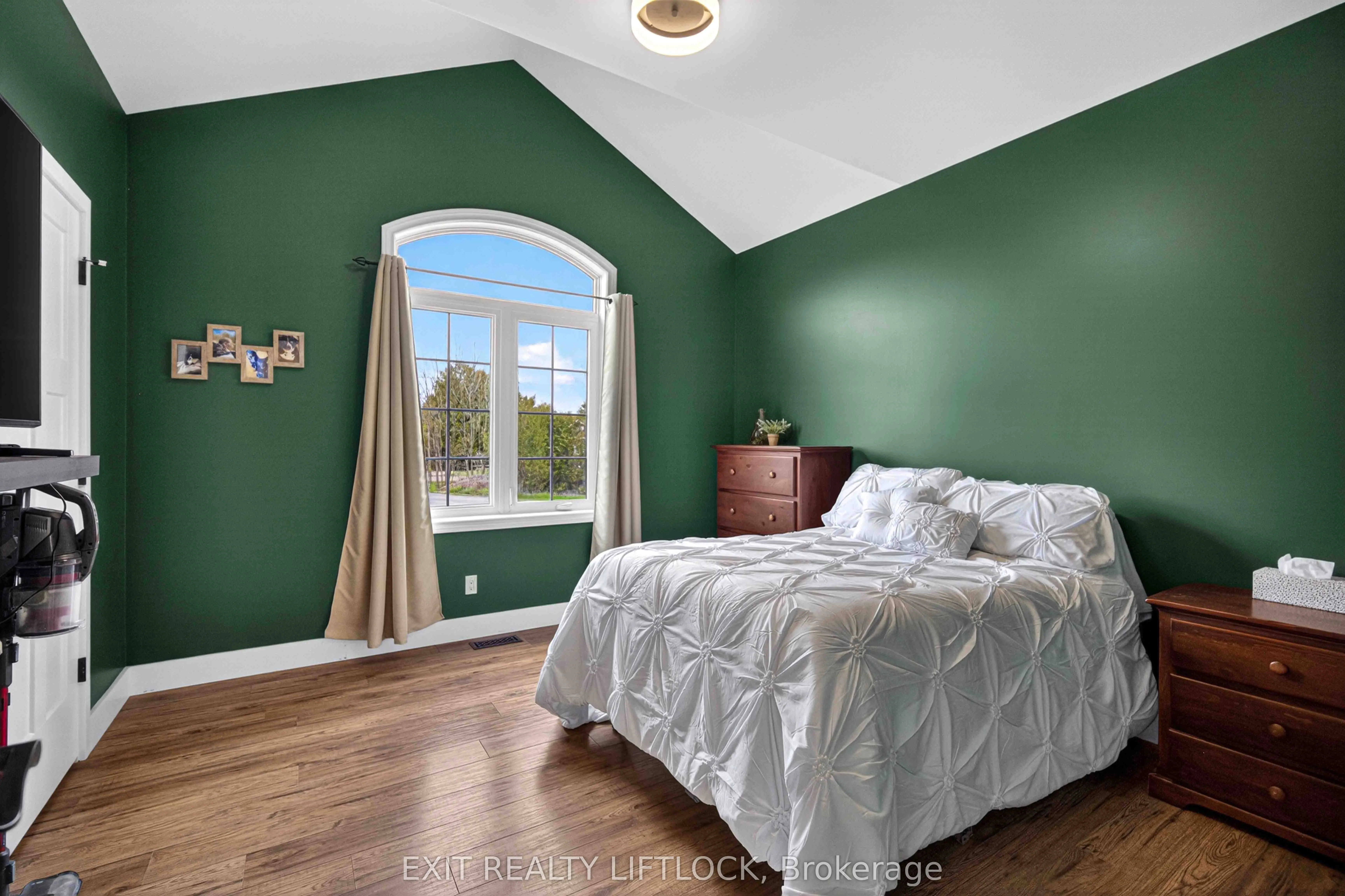 1479 Webster Road