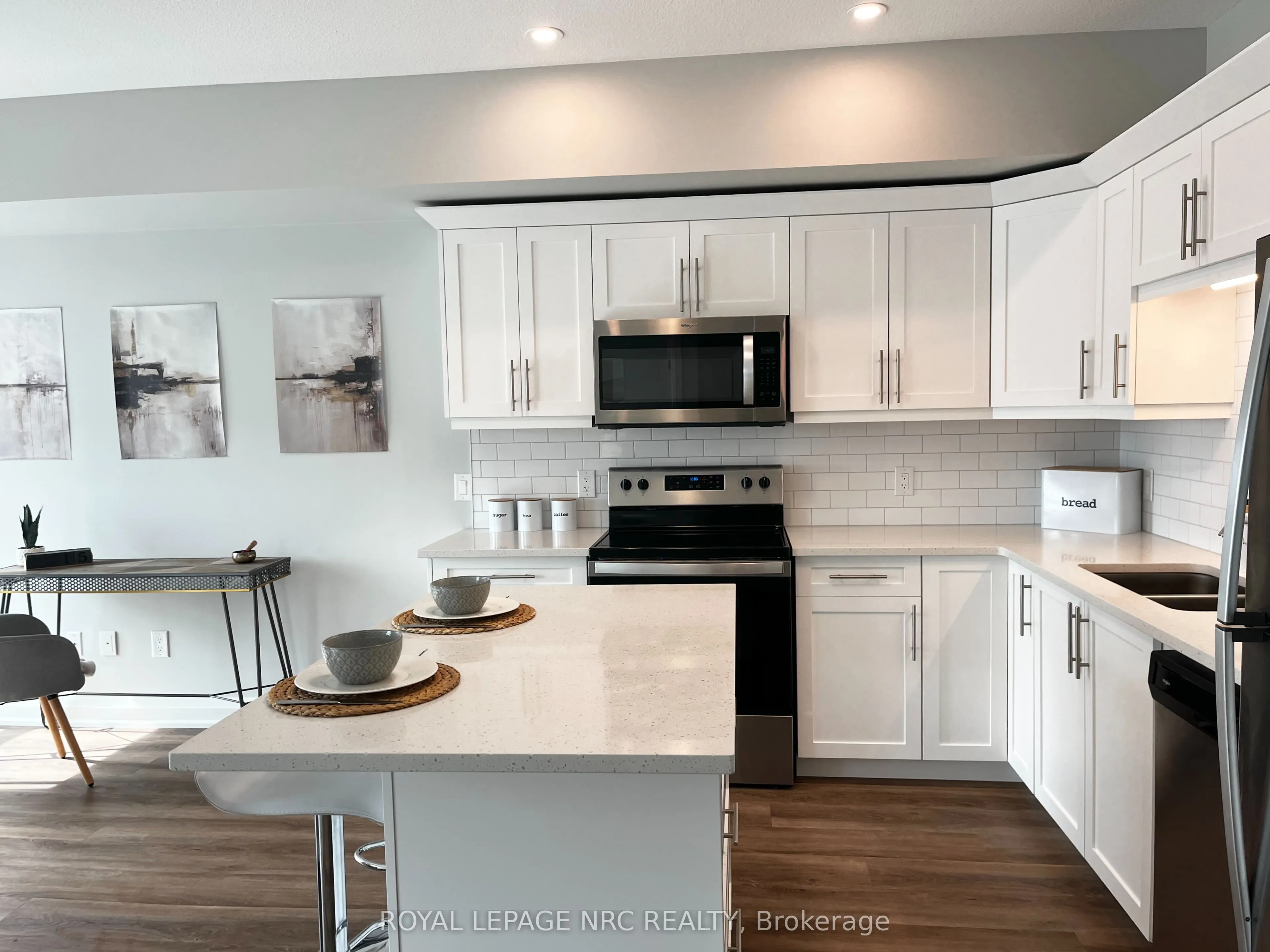 120 Summersides Boulevard #300