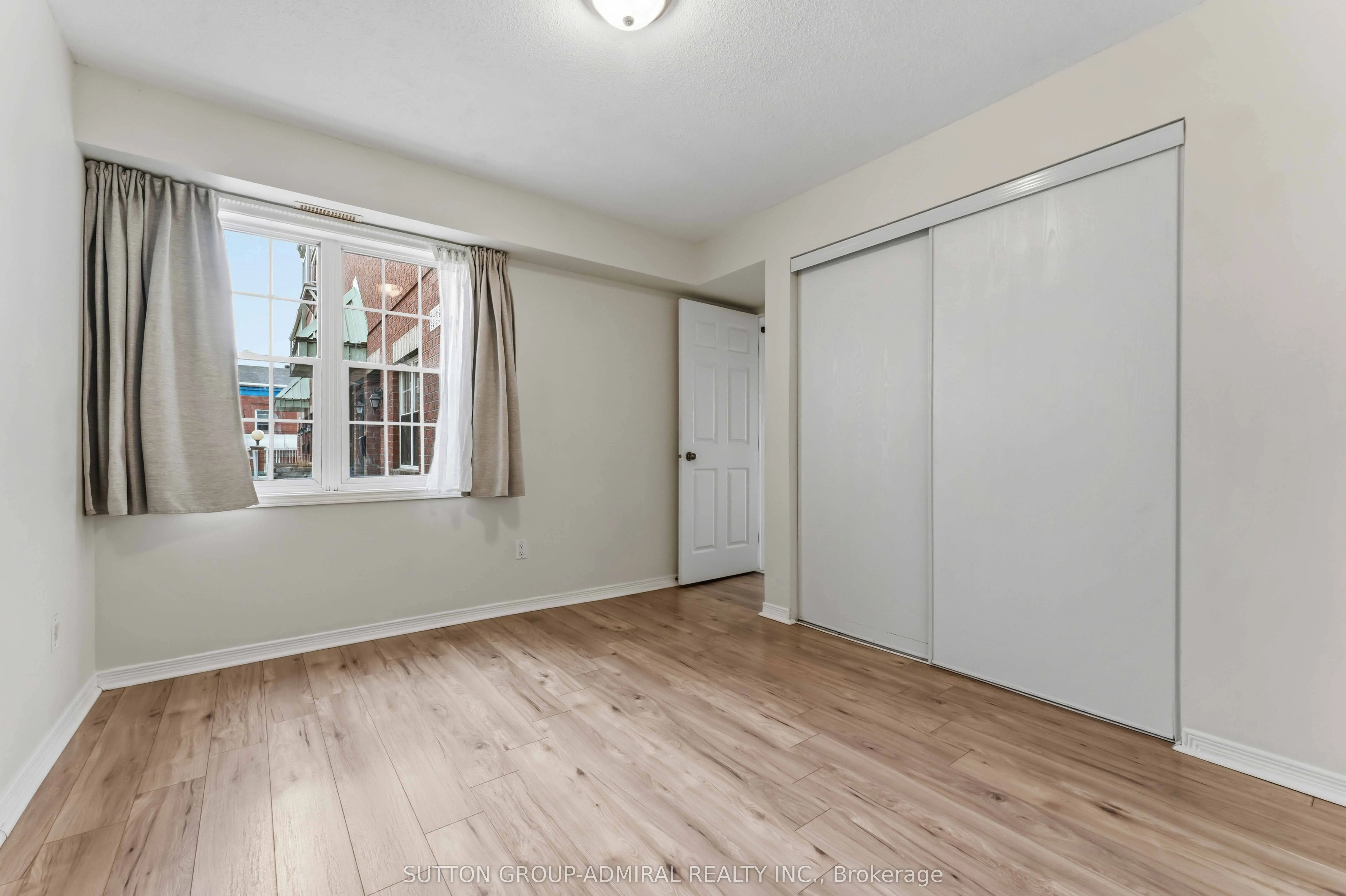 130 ROCHESTER Street #9