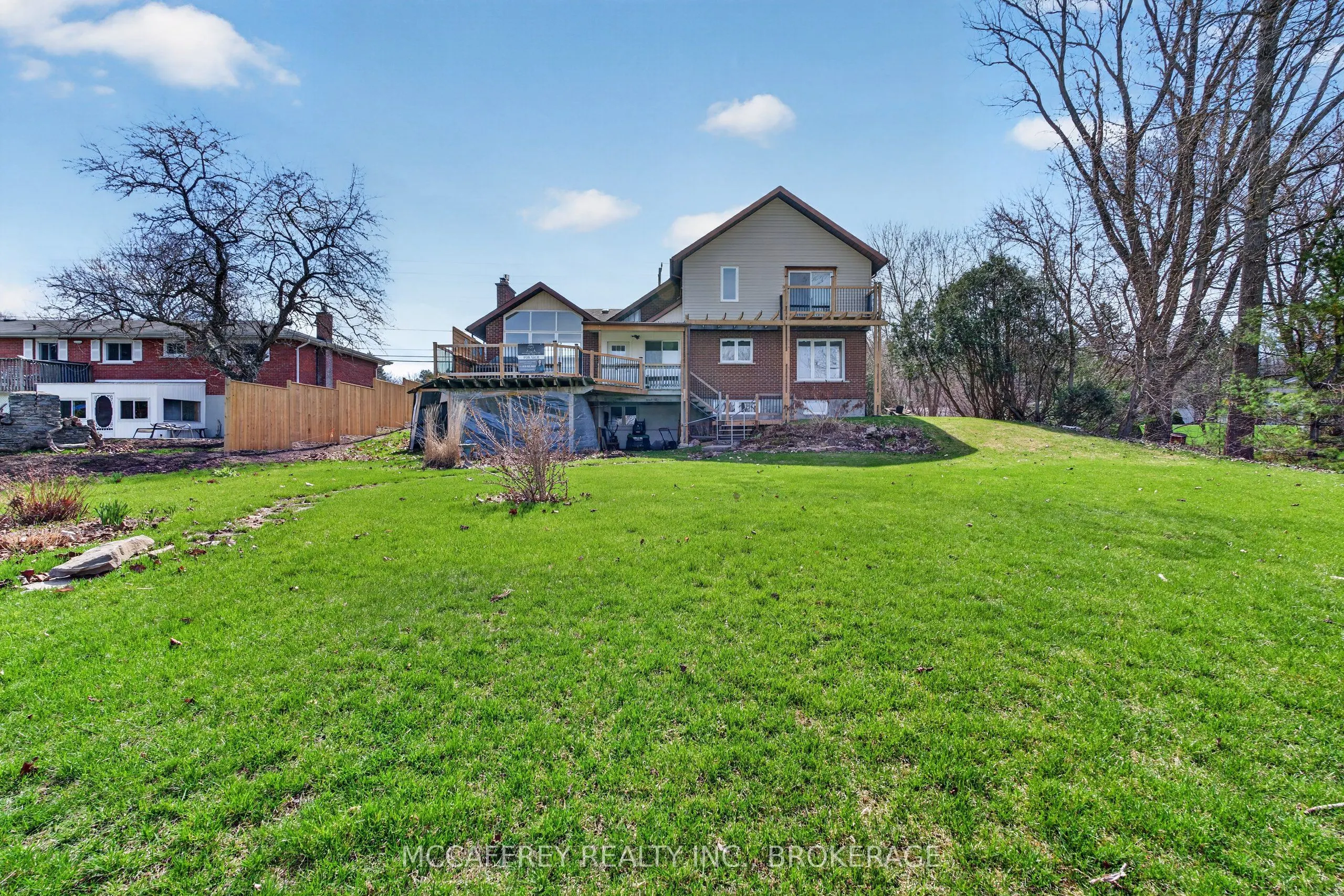 79 River Road