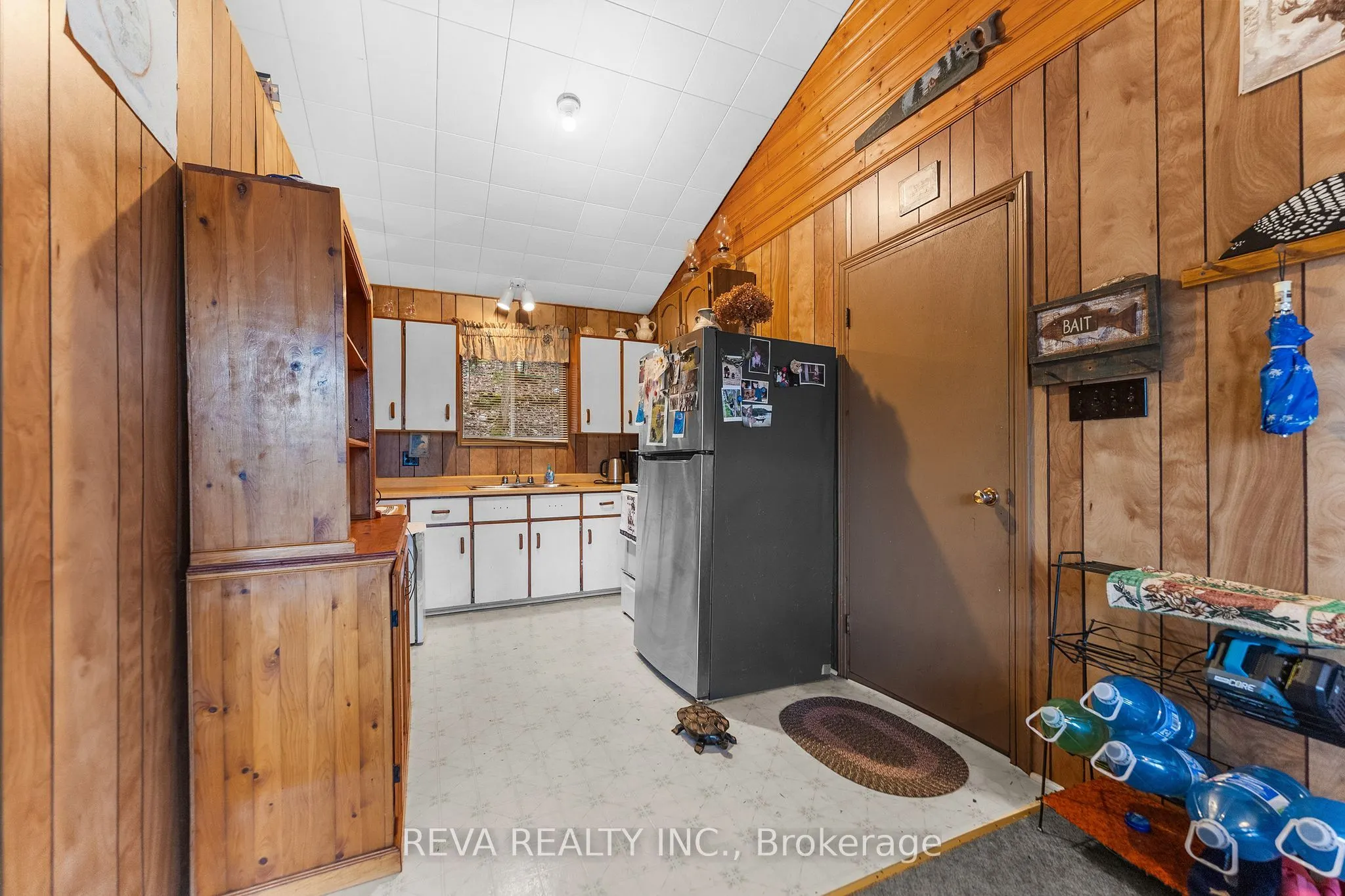 115 West Mullet Lake Drive