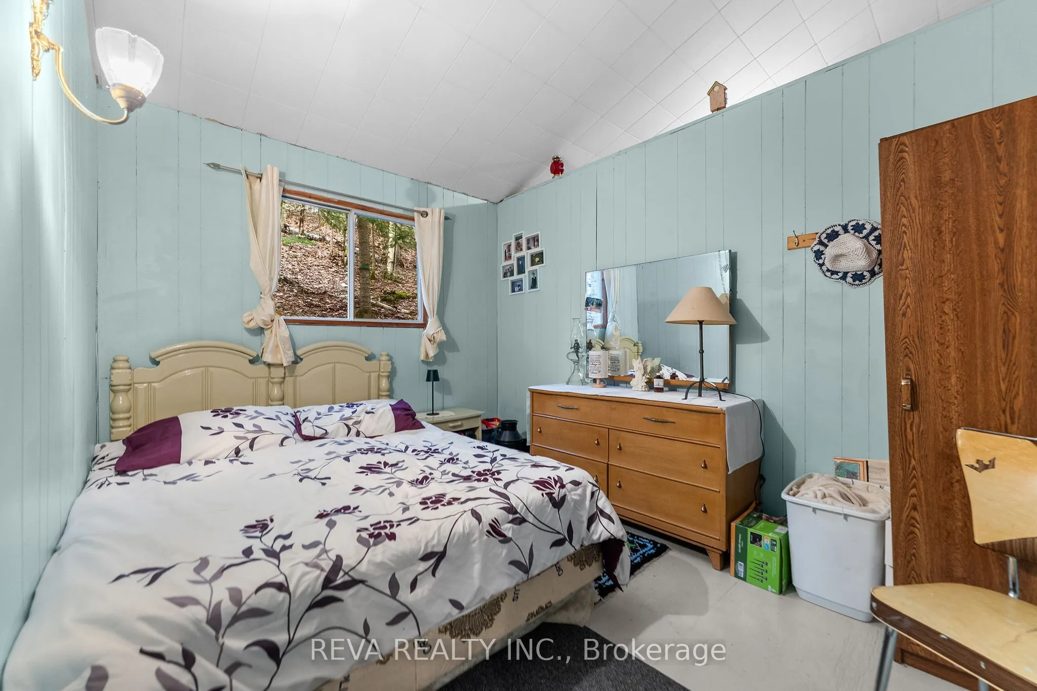 115 West Mullet Lake Drive