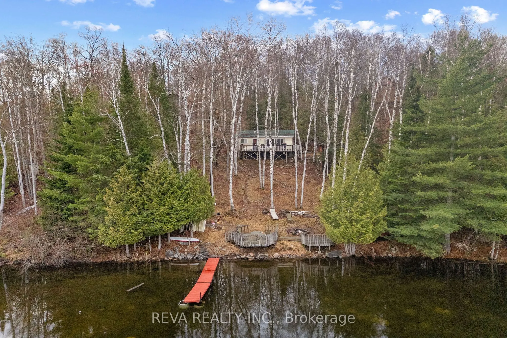 115 West Mullet Lake Drive