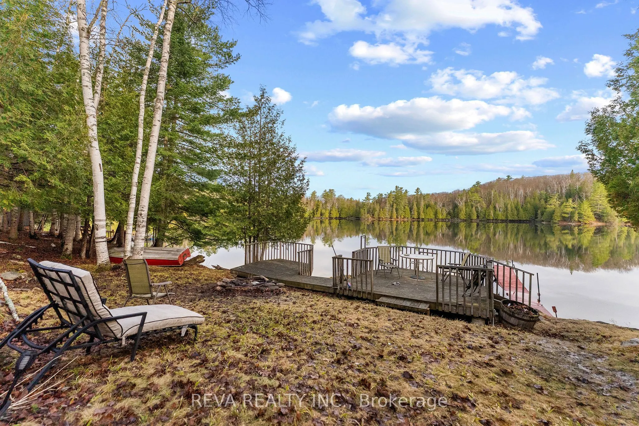 115 West Mullet Lake Drive