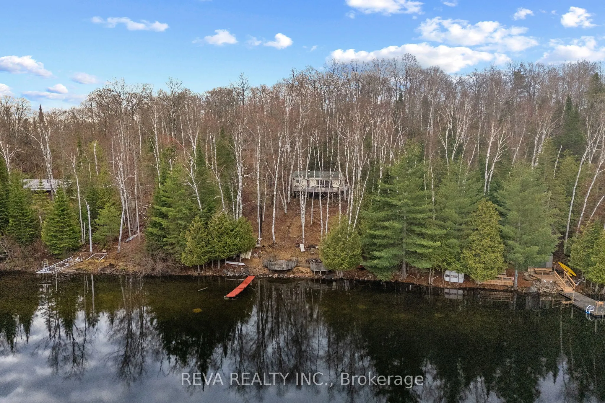 115 West Mullet Lake Drive