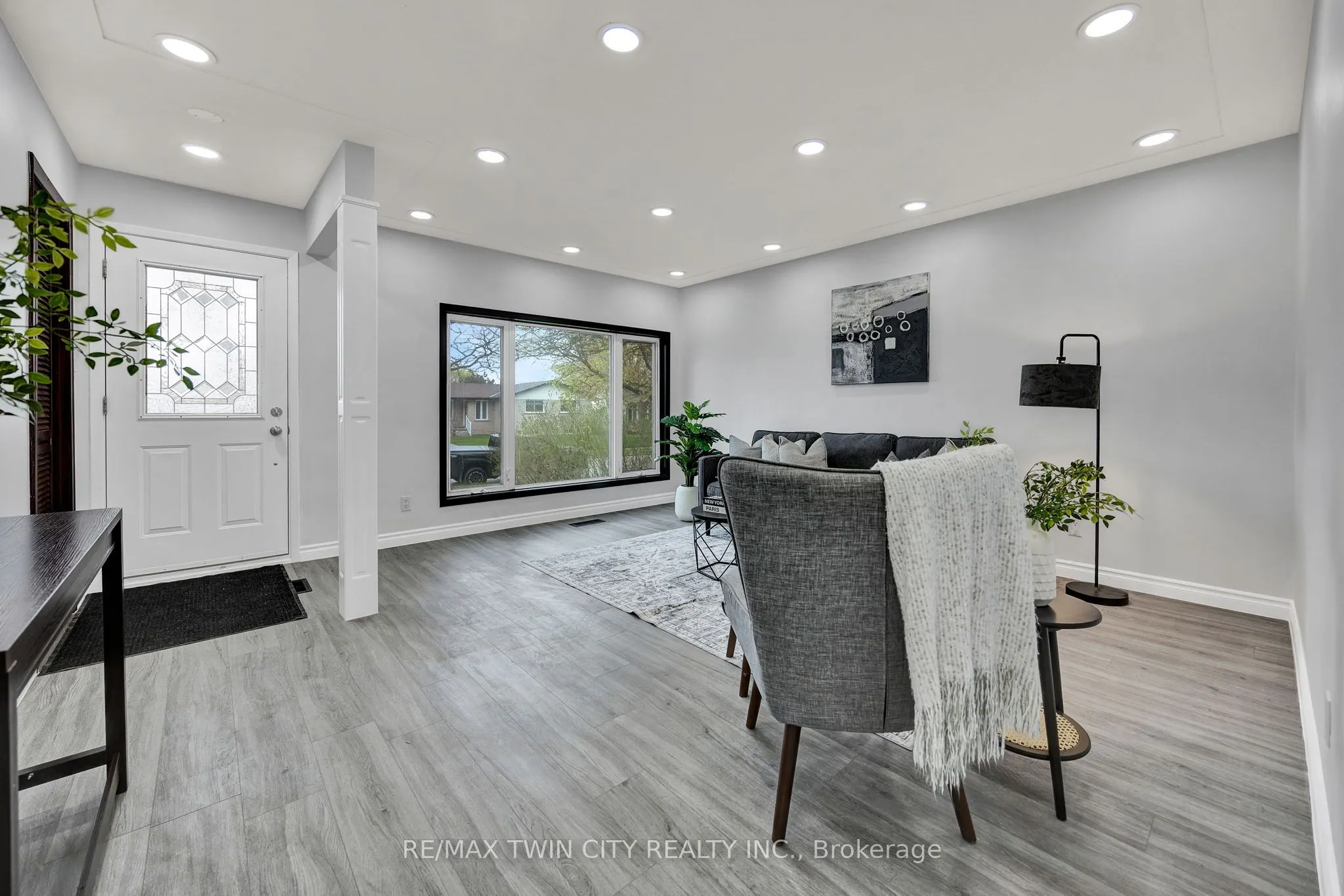 246 Hillcrest Road