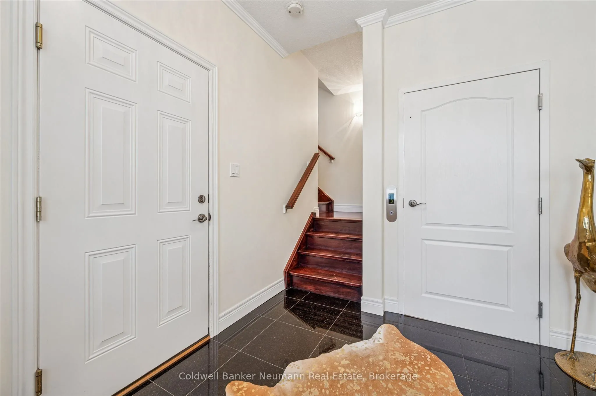 255 Summerfield Drive #20