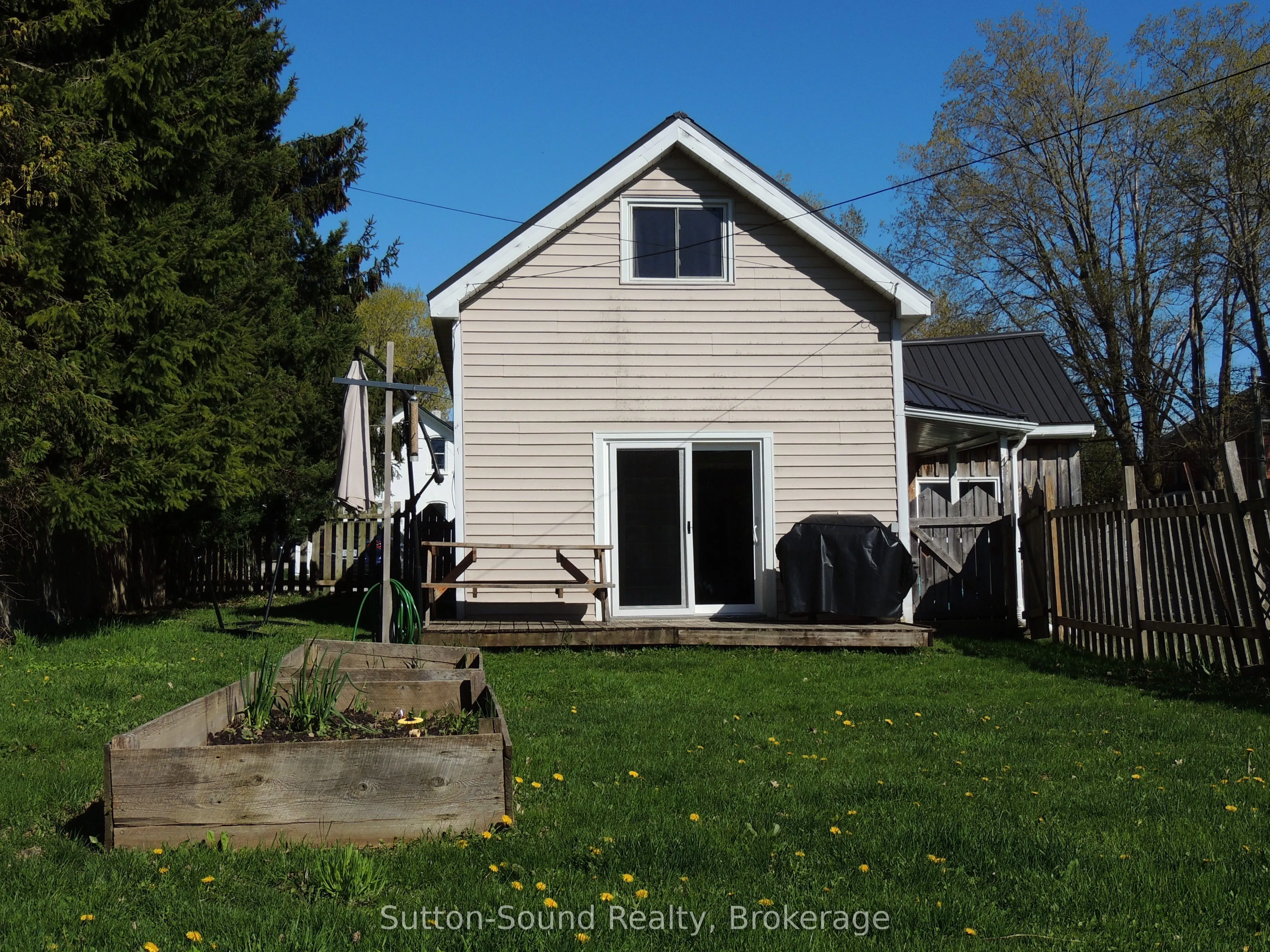 34 Main Street