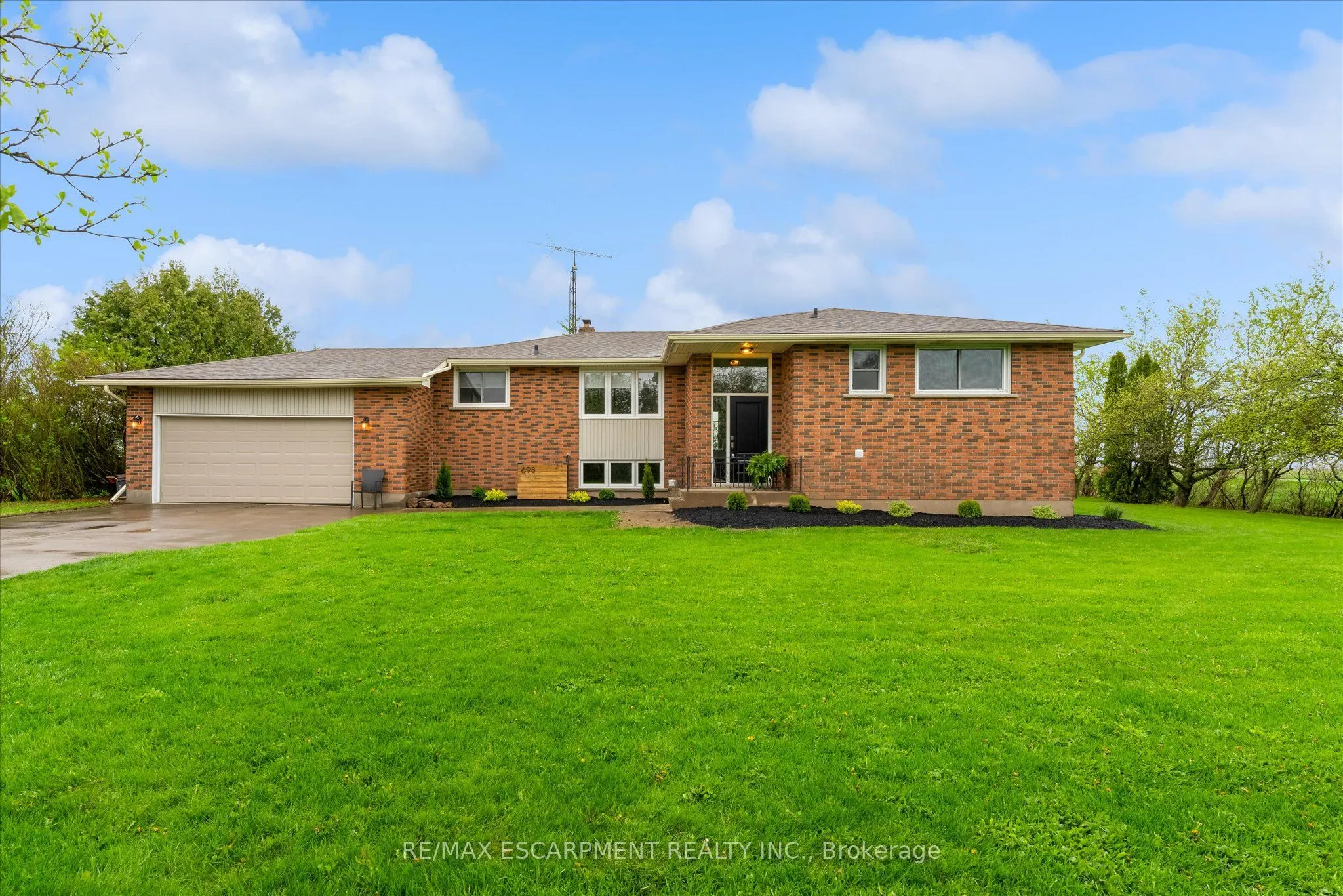 698 Concession 6 Road