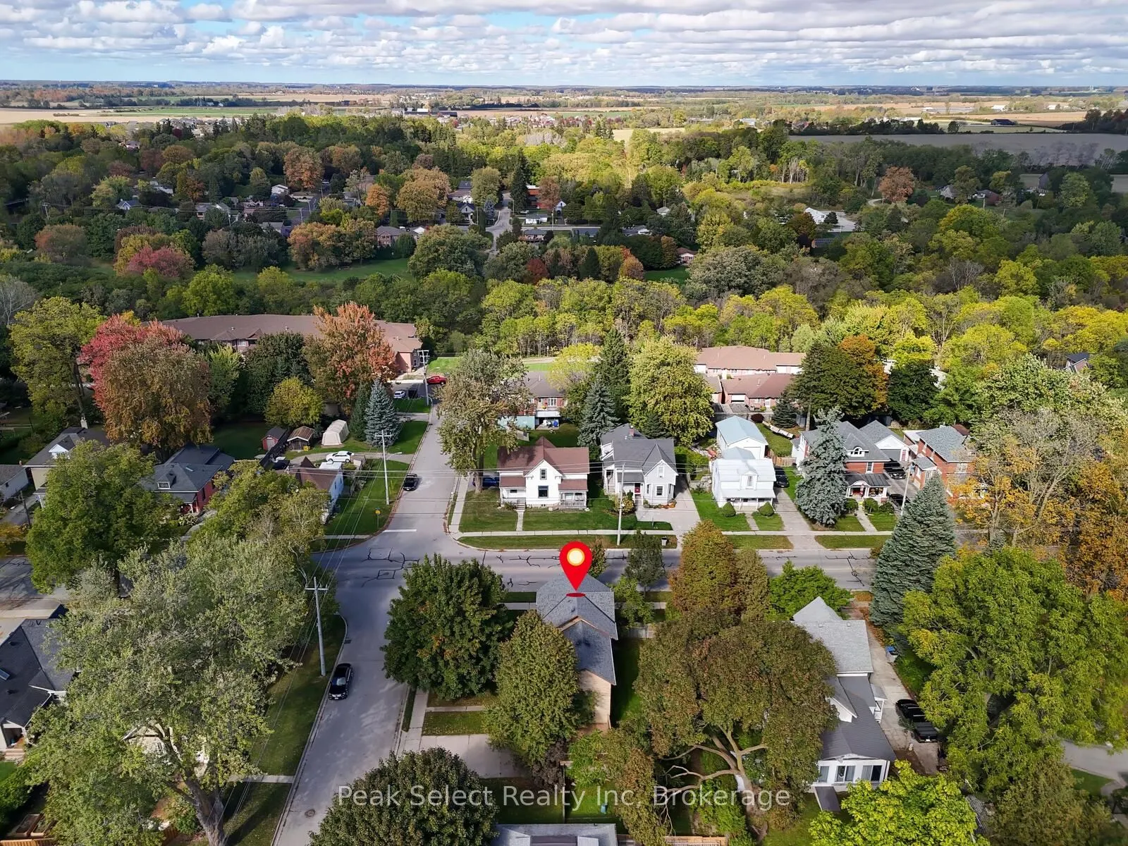 382 Queen Street E