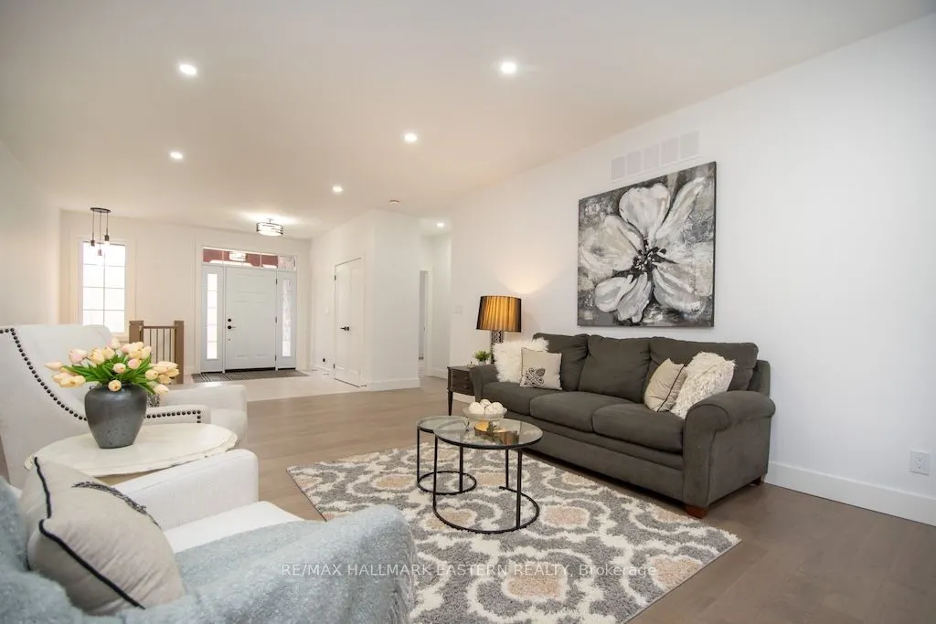11 Maplewood Court