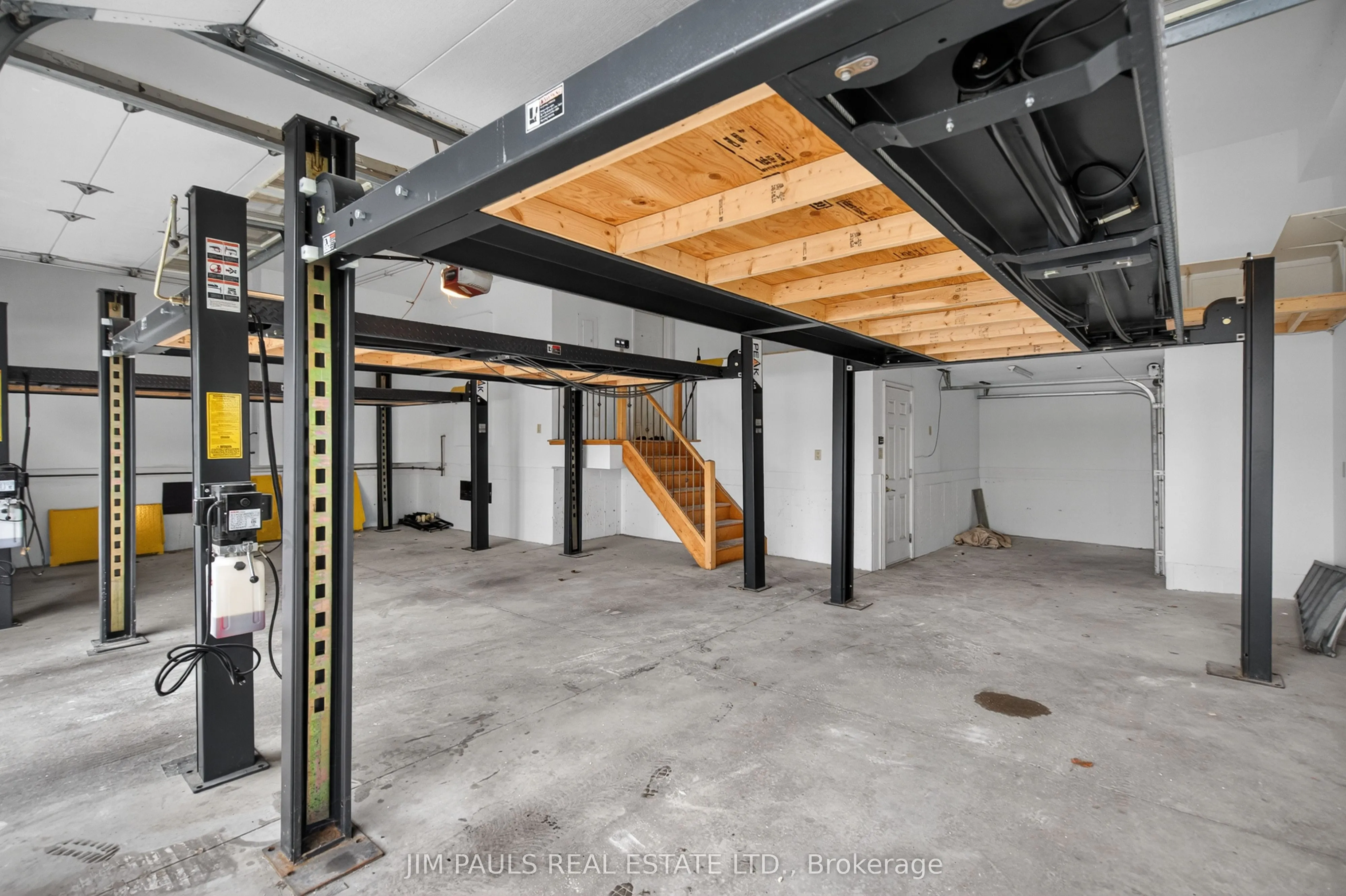 803 Ridge Road
