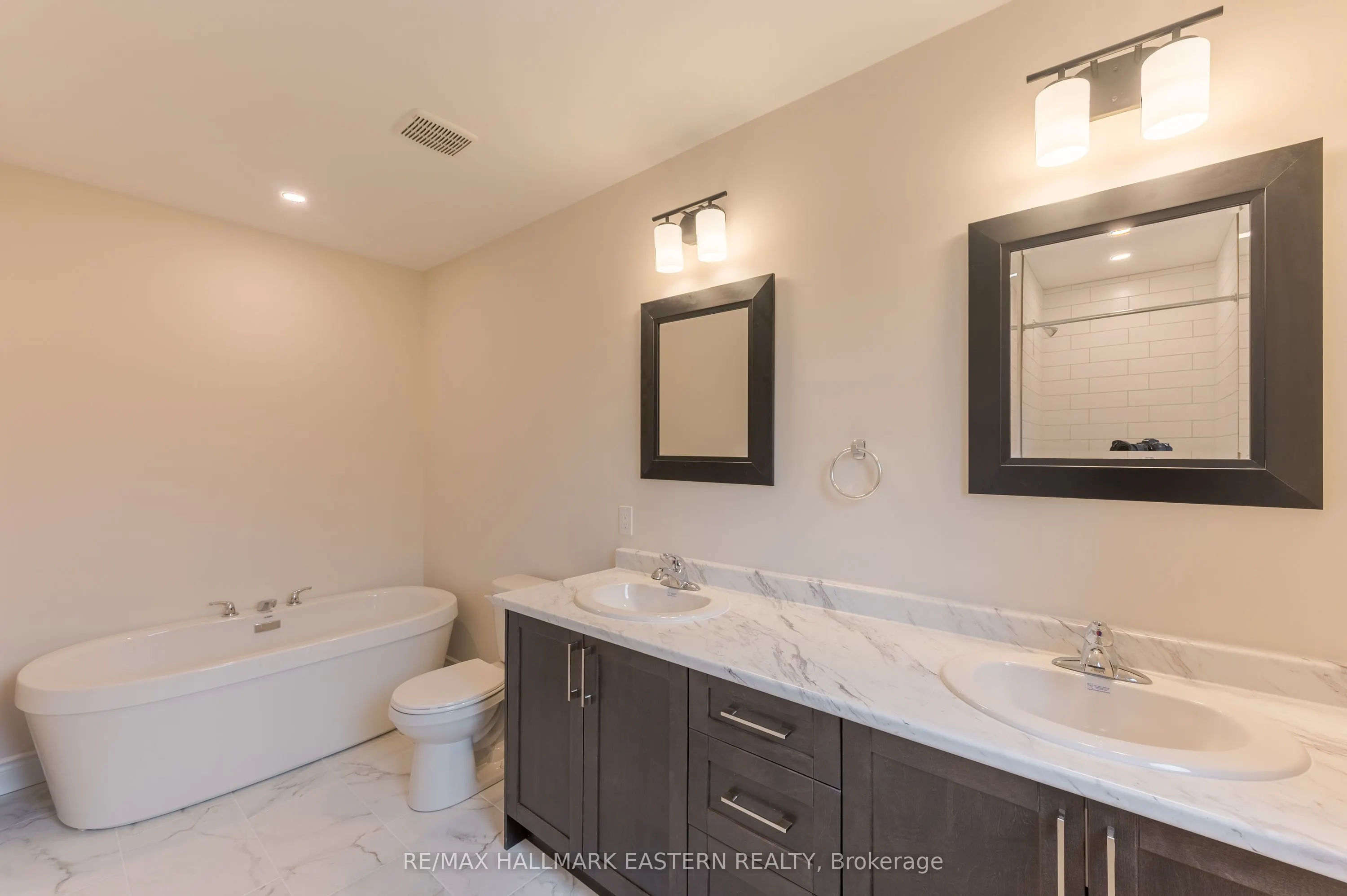 17 Coldbrook Drive