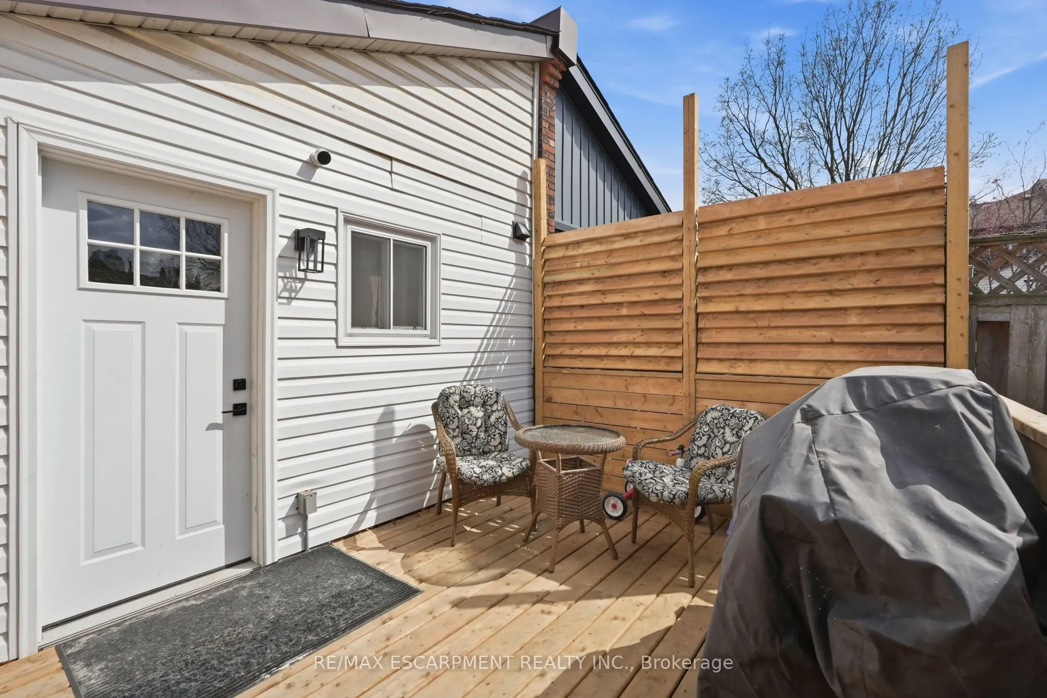 34 Baillie Street