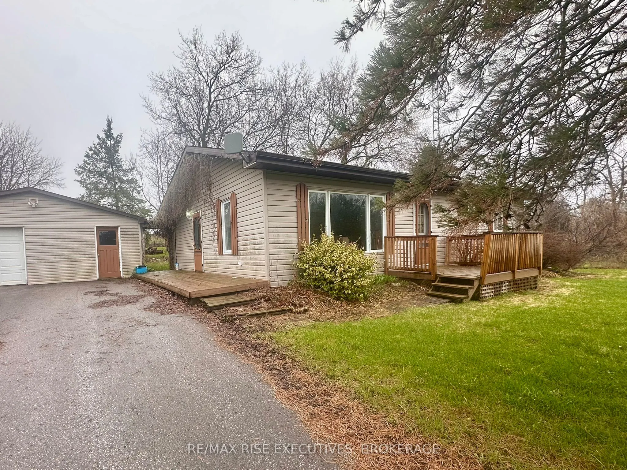 434 County Rd 9
