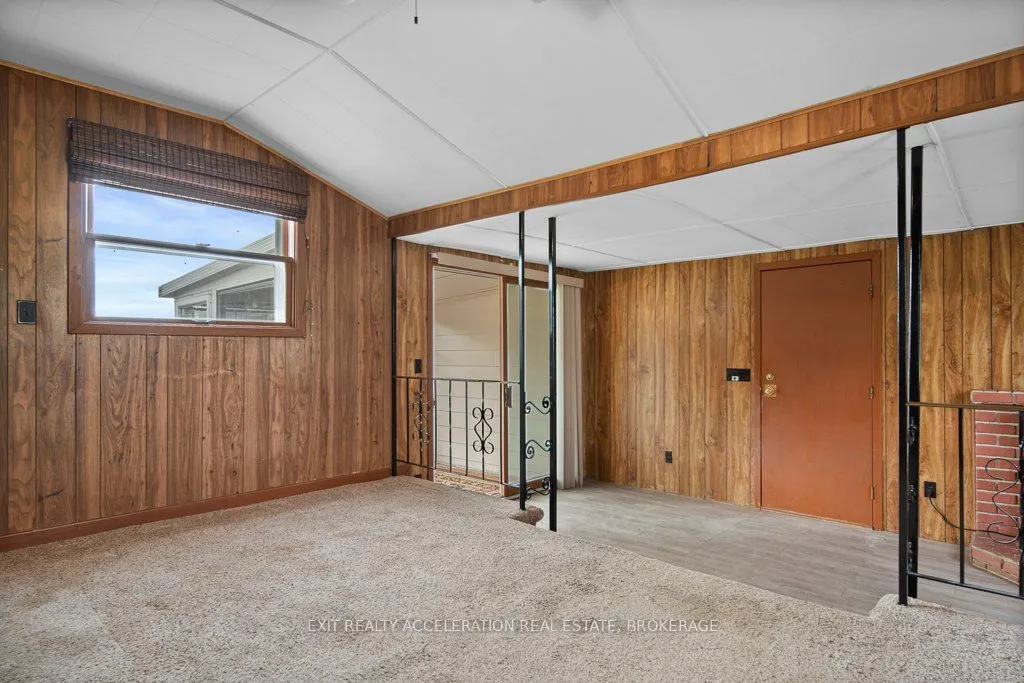 302 Old Hamburg Road