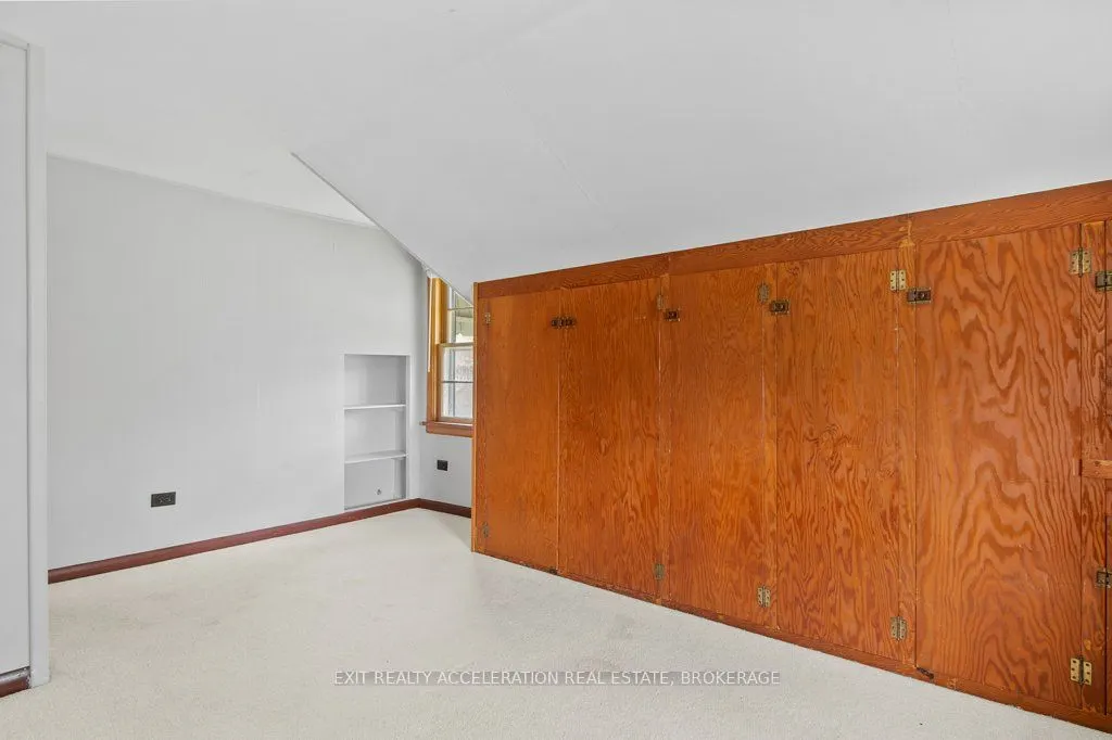 302 Old Hamburg Road