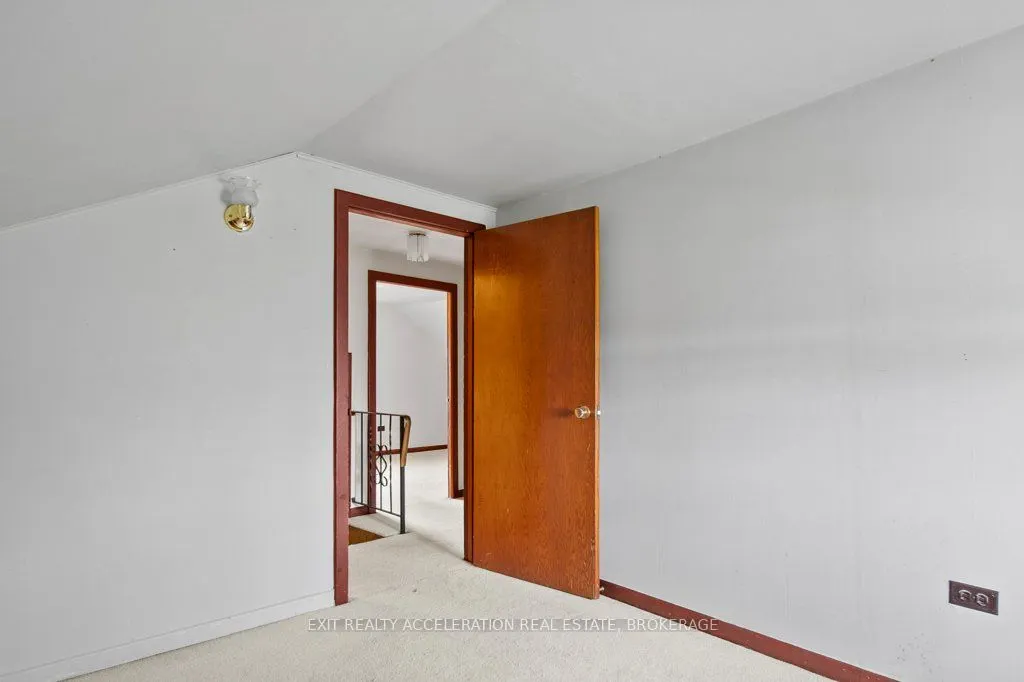 302 Old Hamburg Road