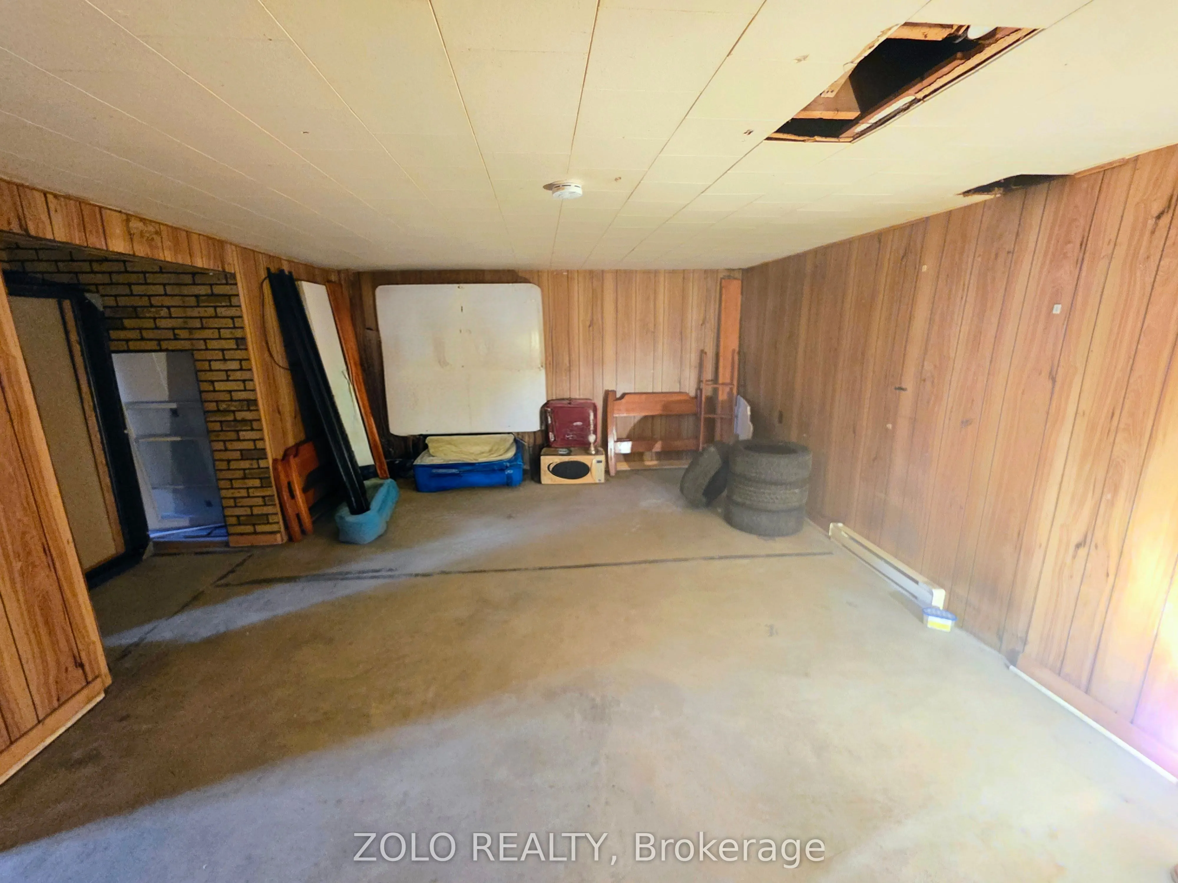 90 Rosemund Crescent #35