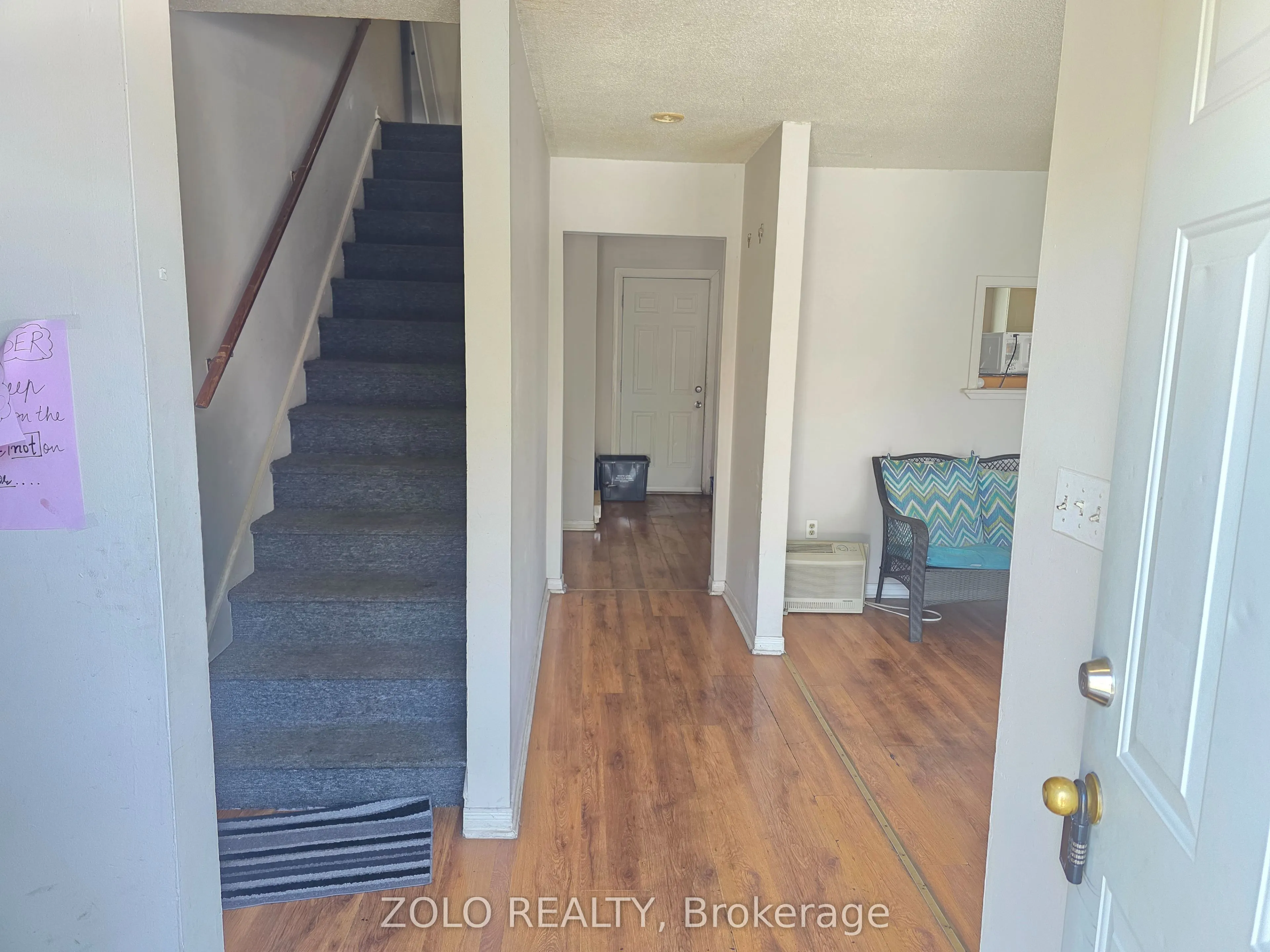 90 Rosemund Crescent #35