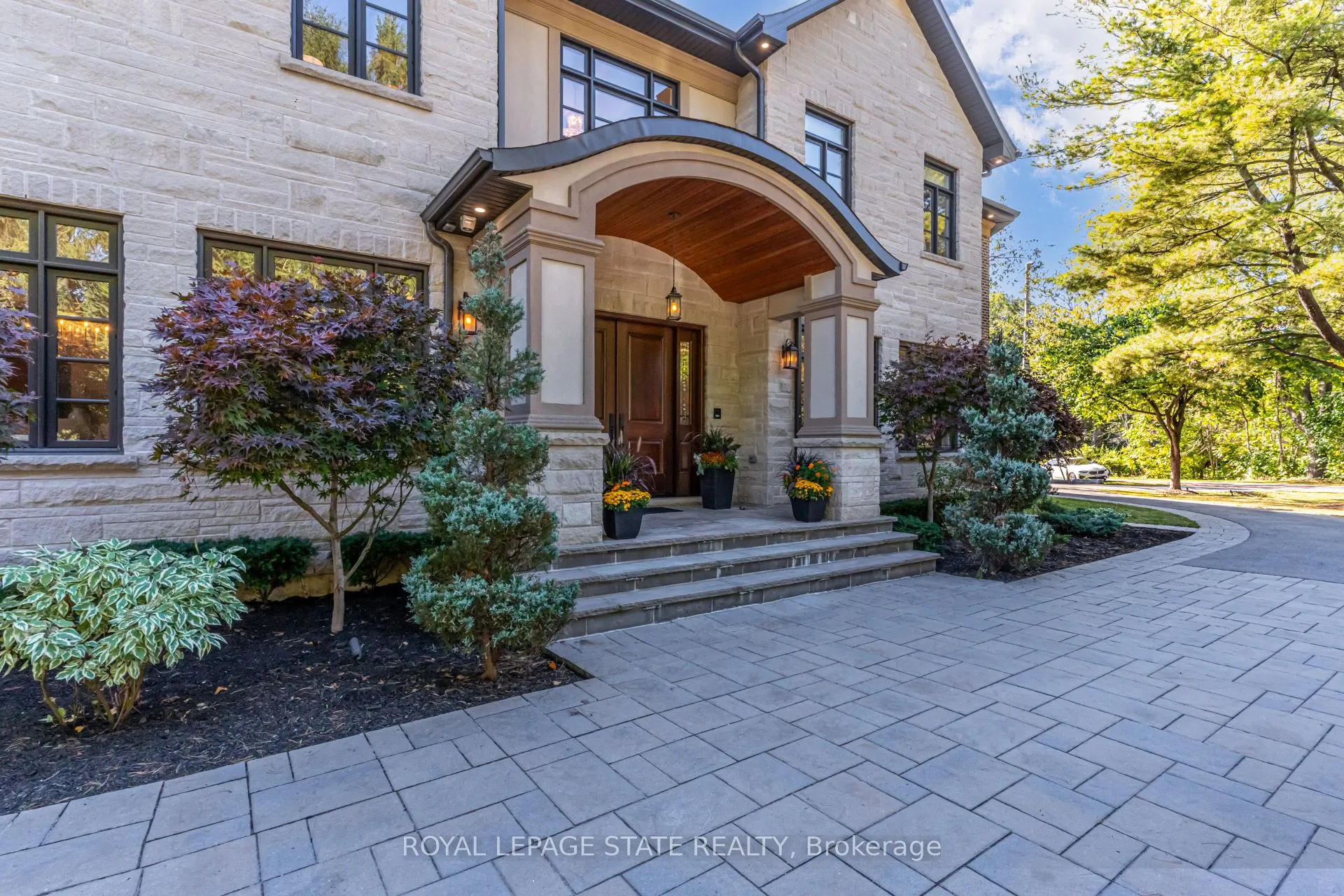 126 McGregor Crescent