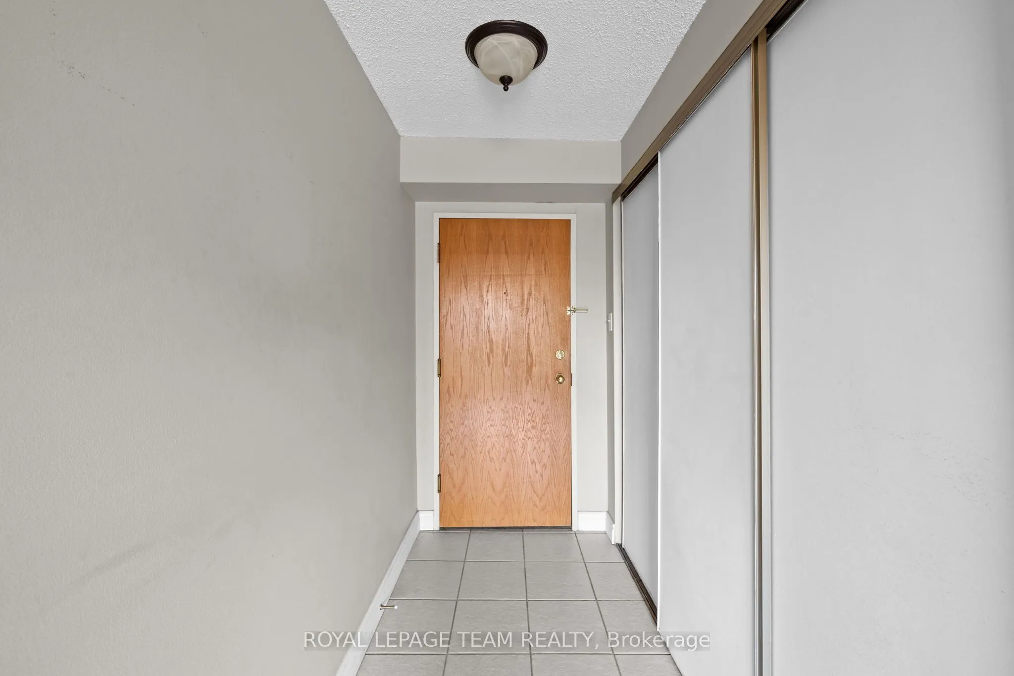 199 Kent Street #1705