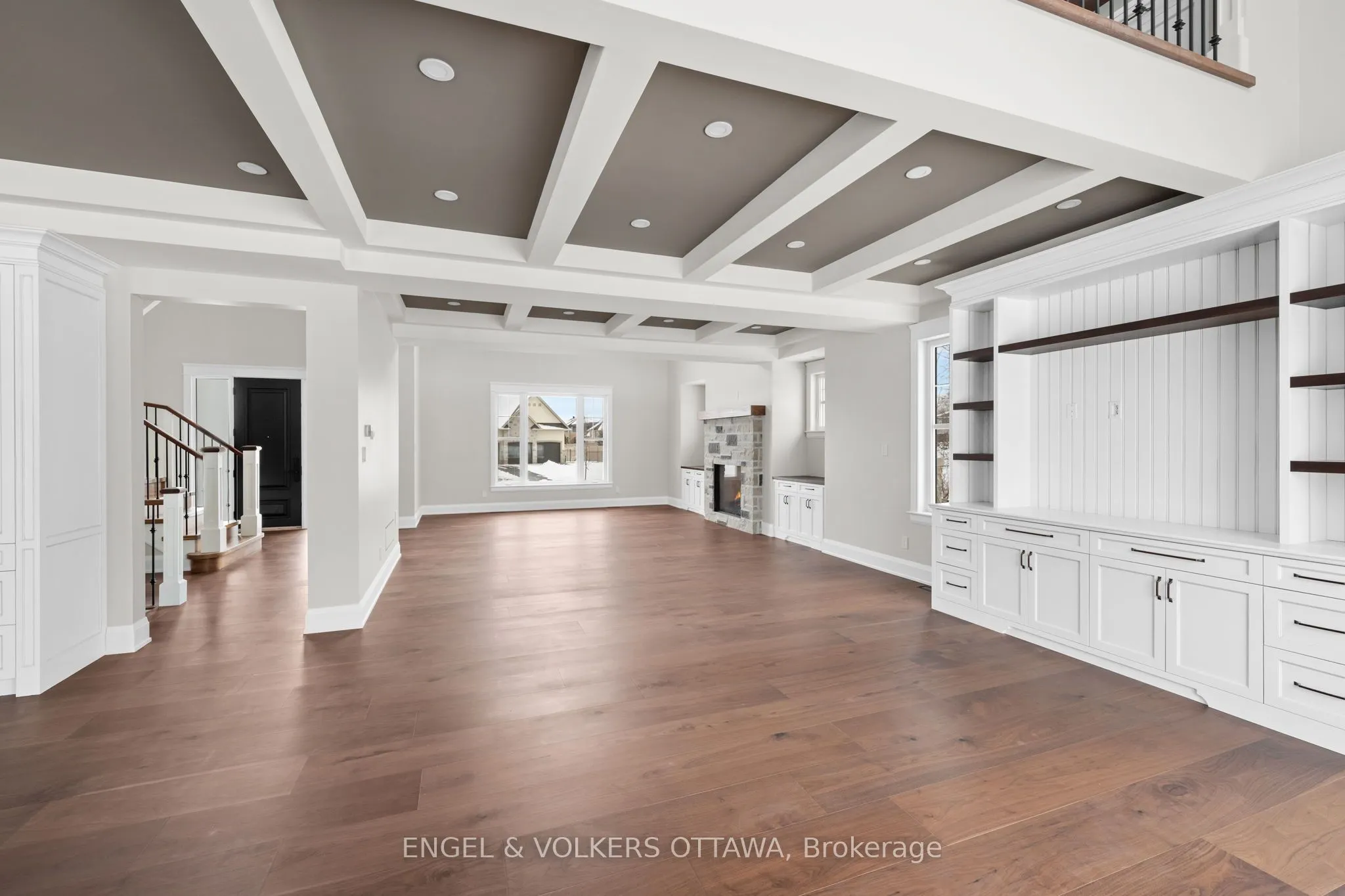 432 Ashbee Court