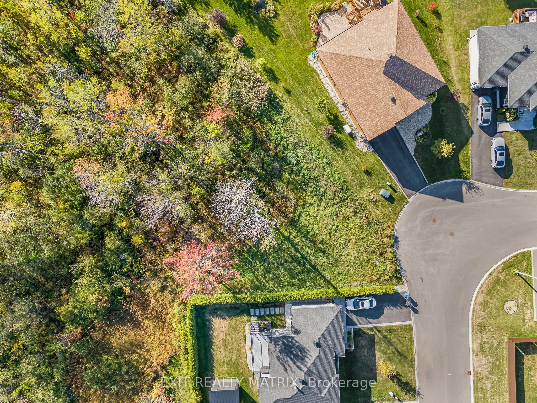 740 Roxane Crescent