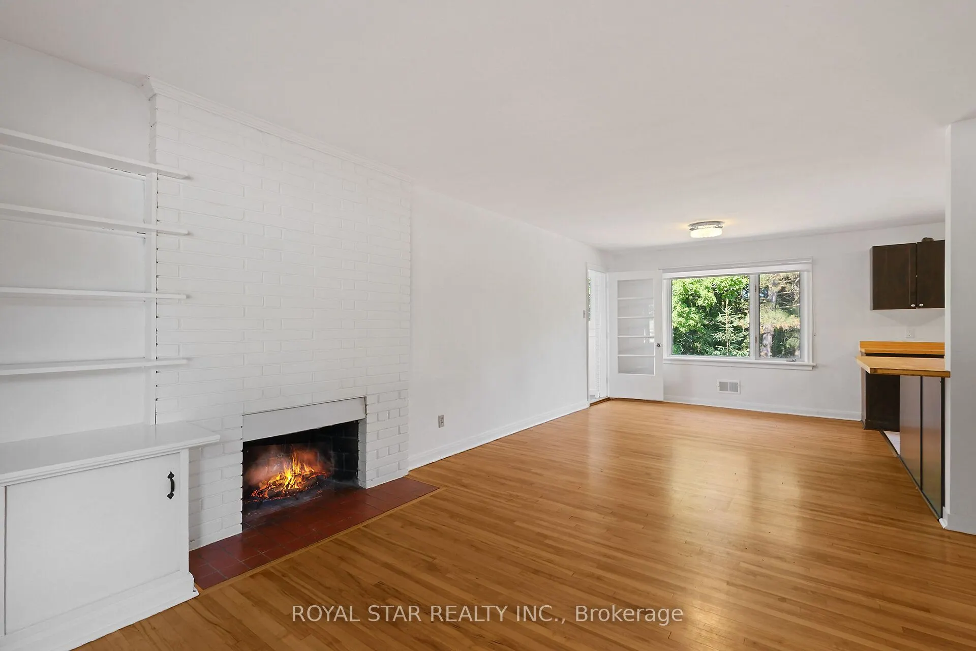 10 Delong Drive