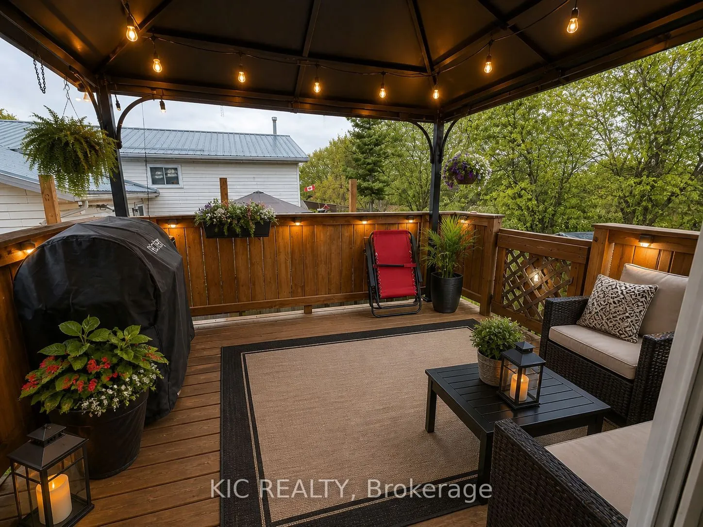 3 Creekside Drive