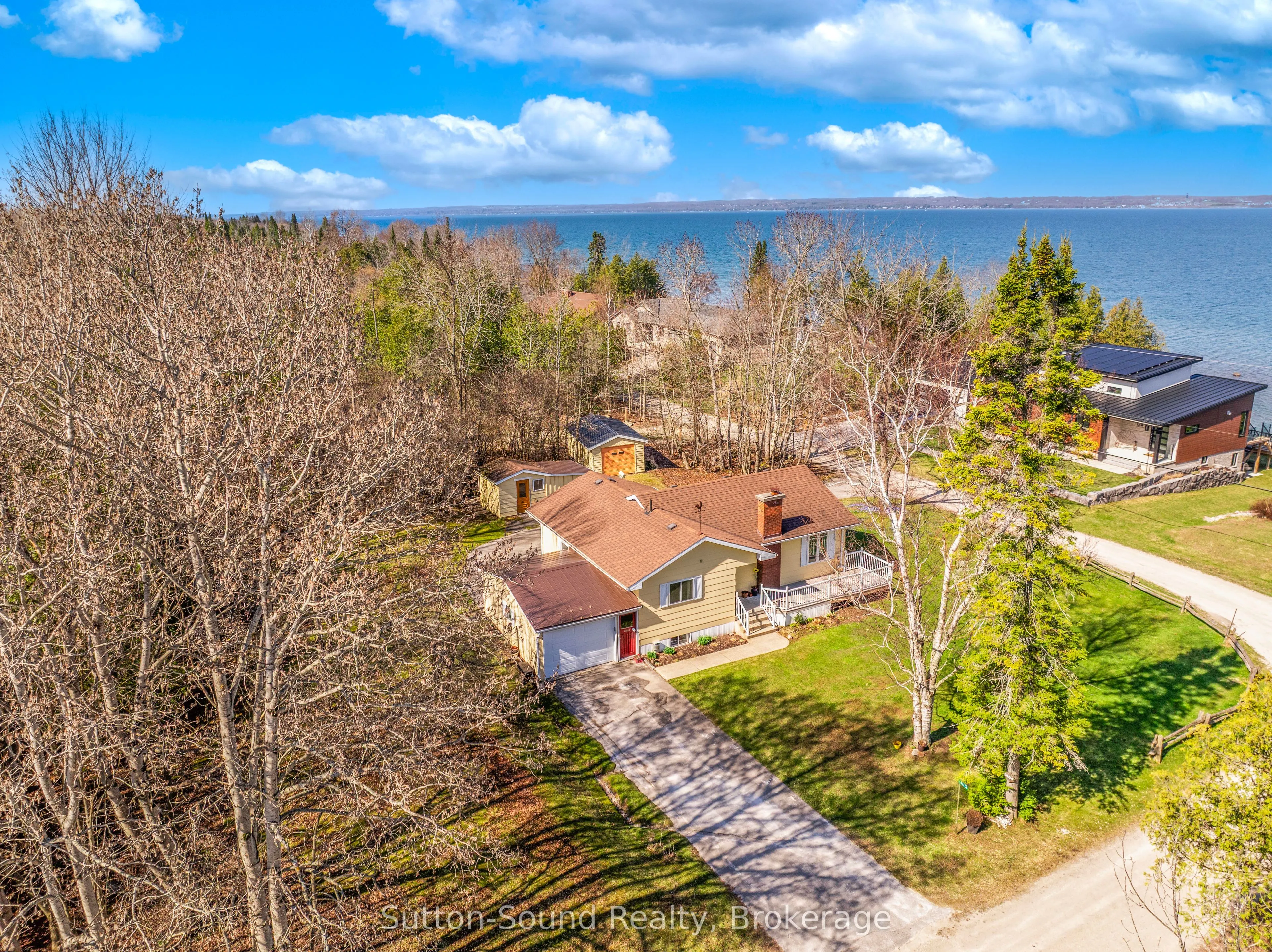 125 Paradise Bay Road