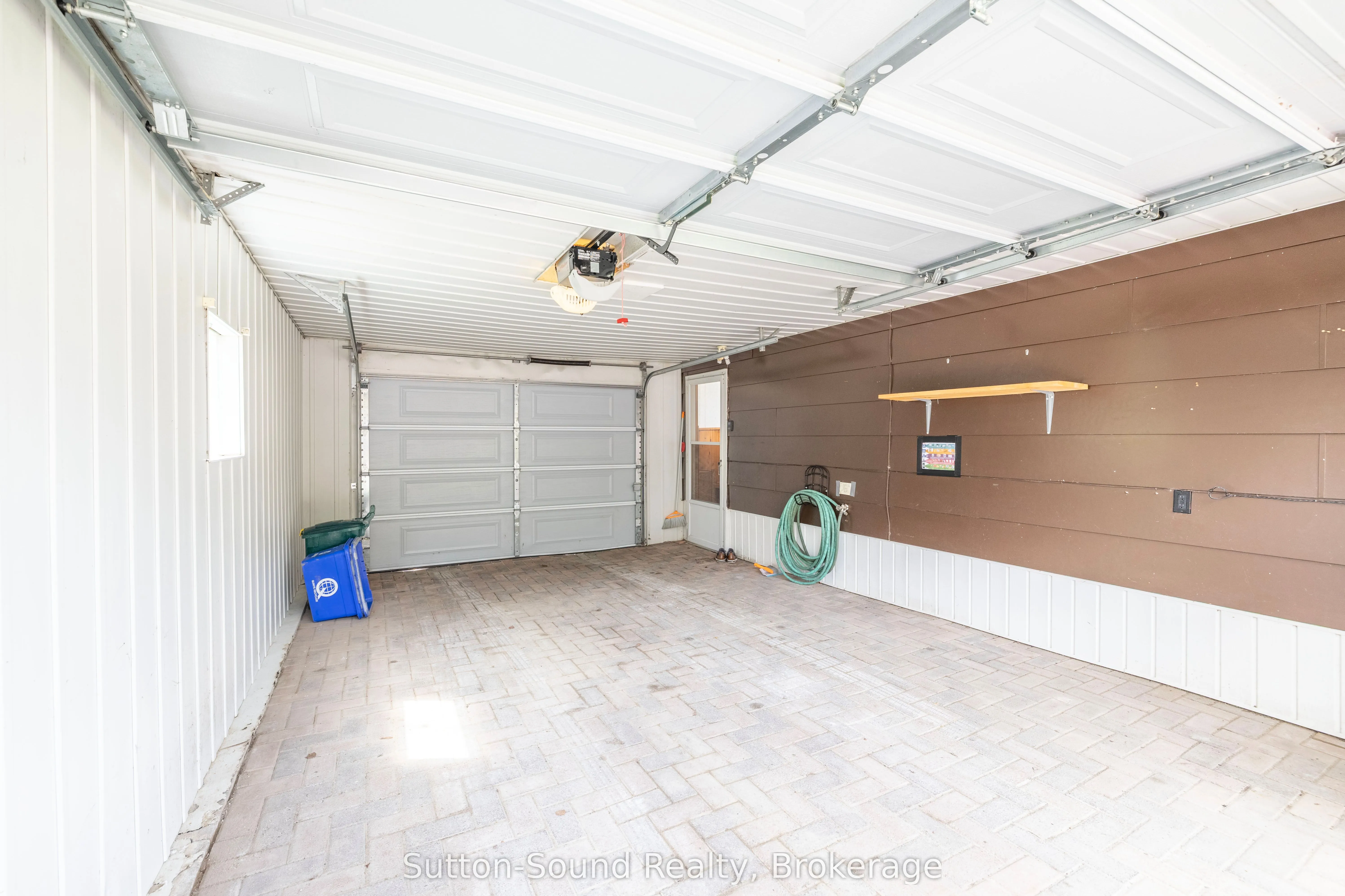 125 Paradise Bay Road