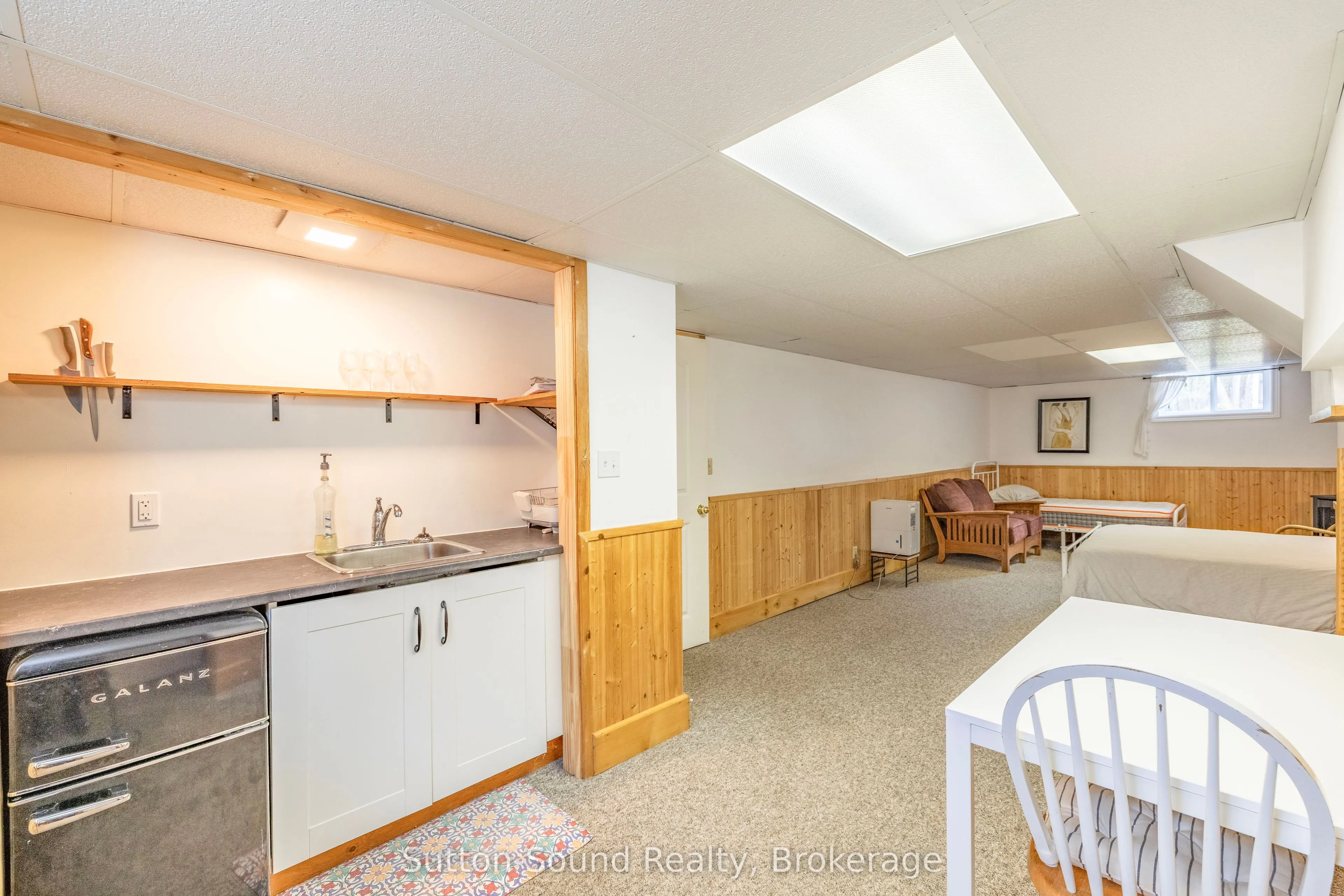 125 Paradise Bay Road